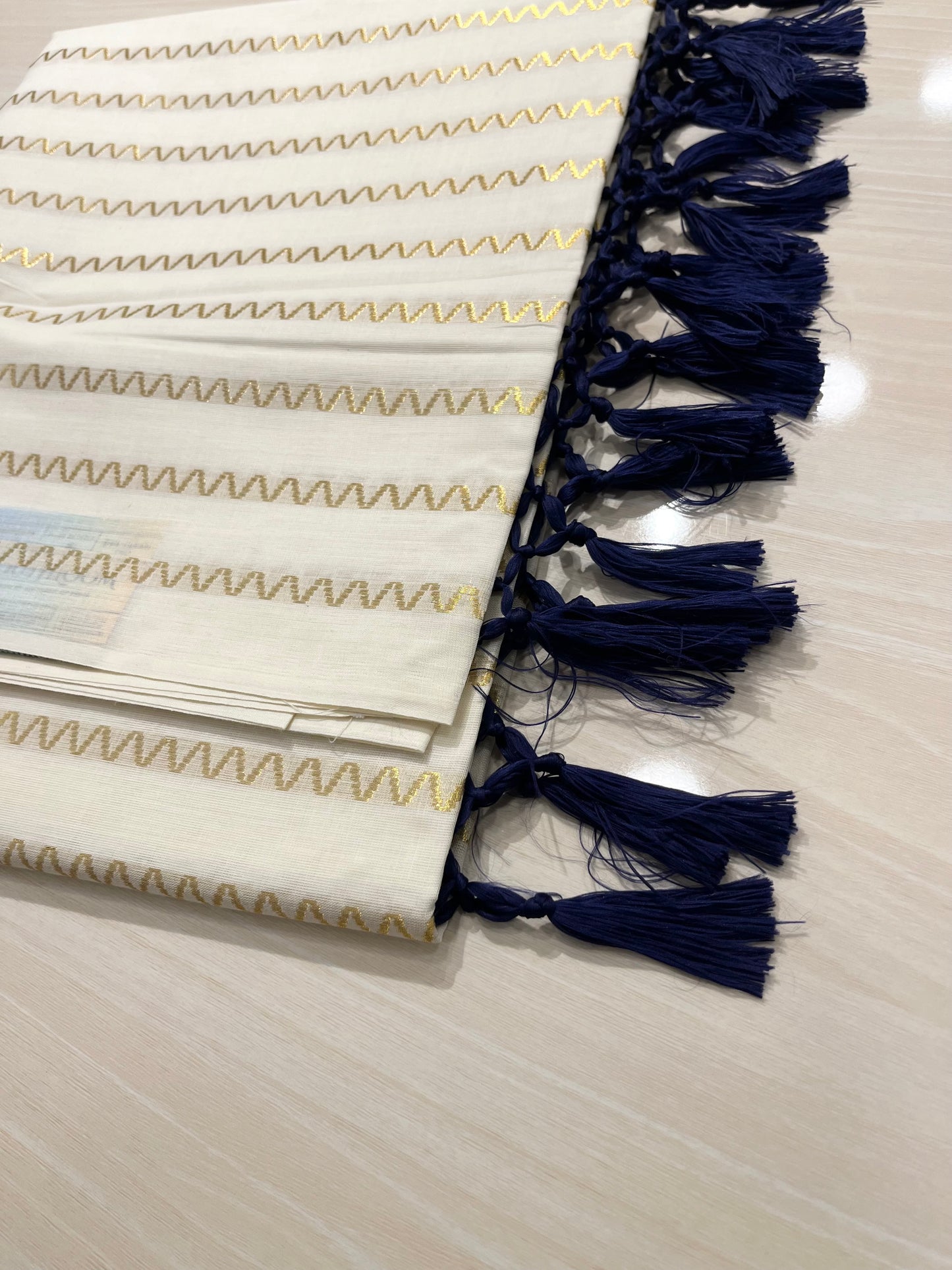 Kerala Cotton Saree With Navy Blue Tassels SL131