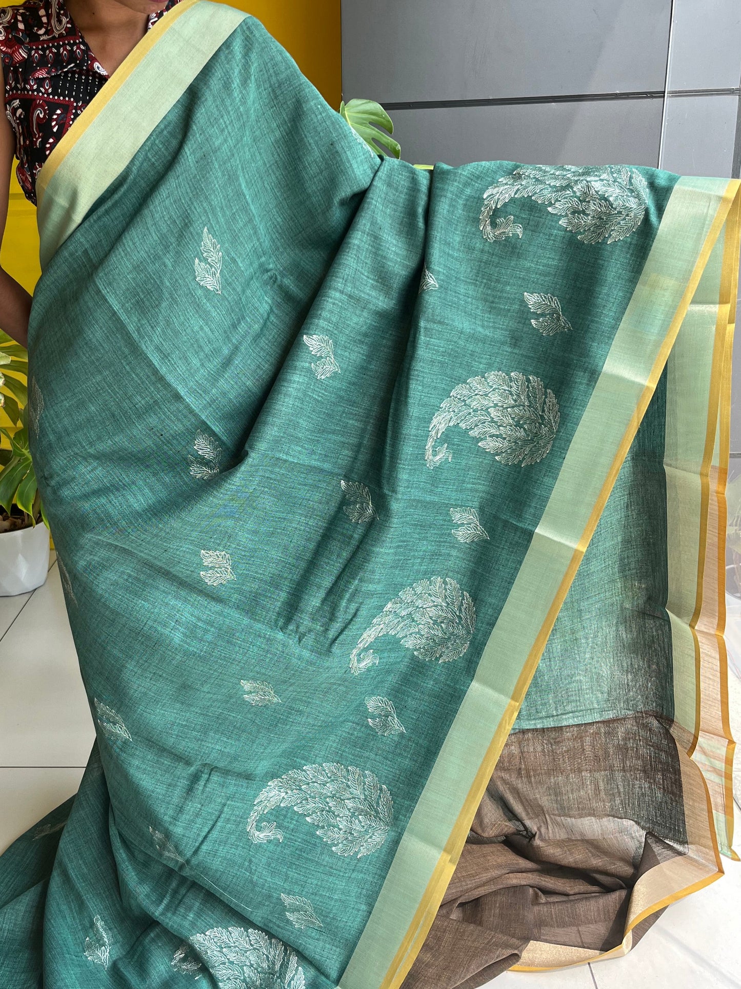 Linen Cotton Green Saree SL213