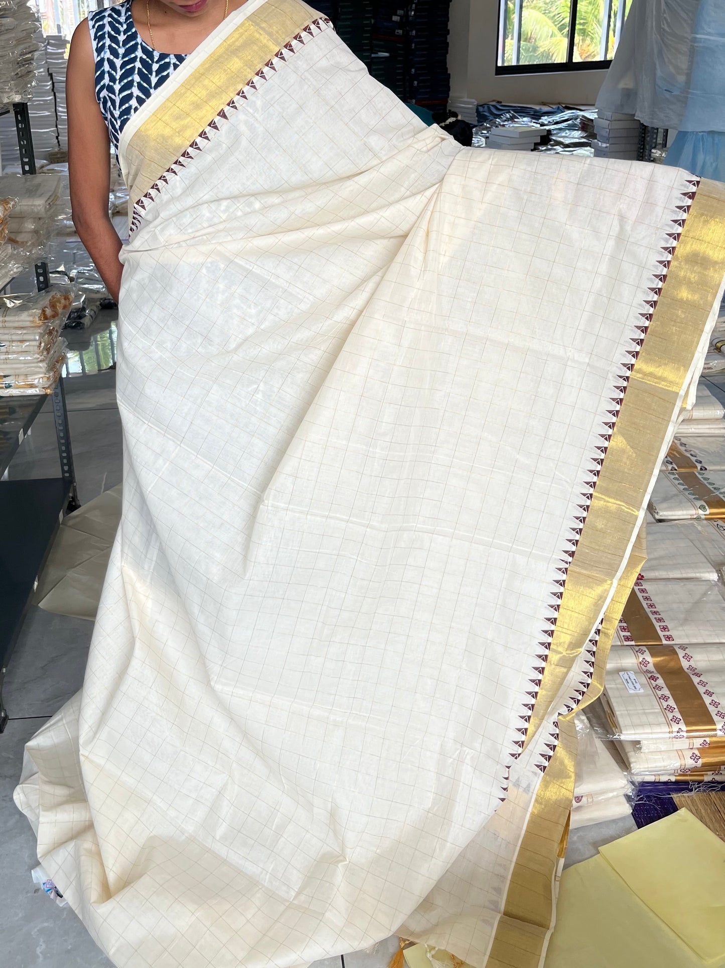 Kerala Cotton Check Saree With Tassels SL179