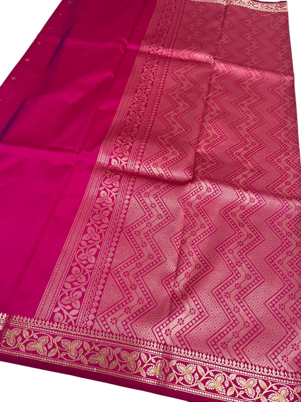 Southloom Satin Banarasi Silk Saree with Woven Work on Body and Borders In Magenta