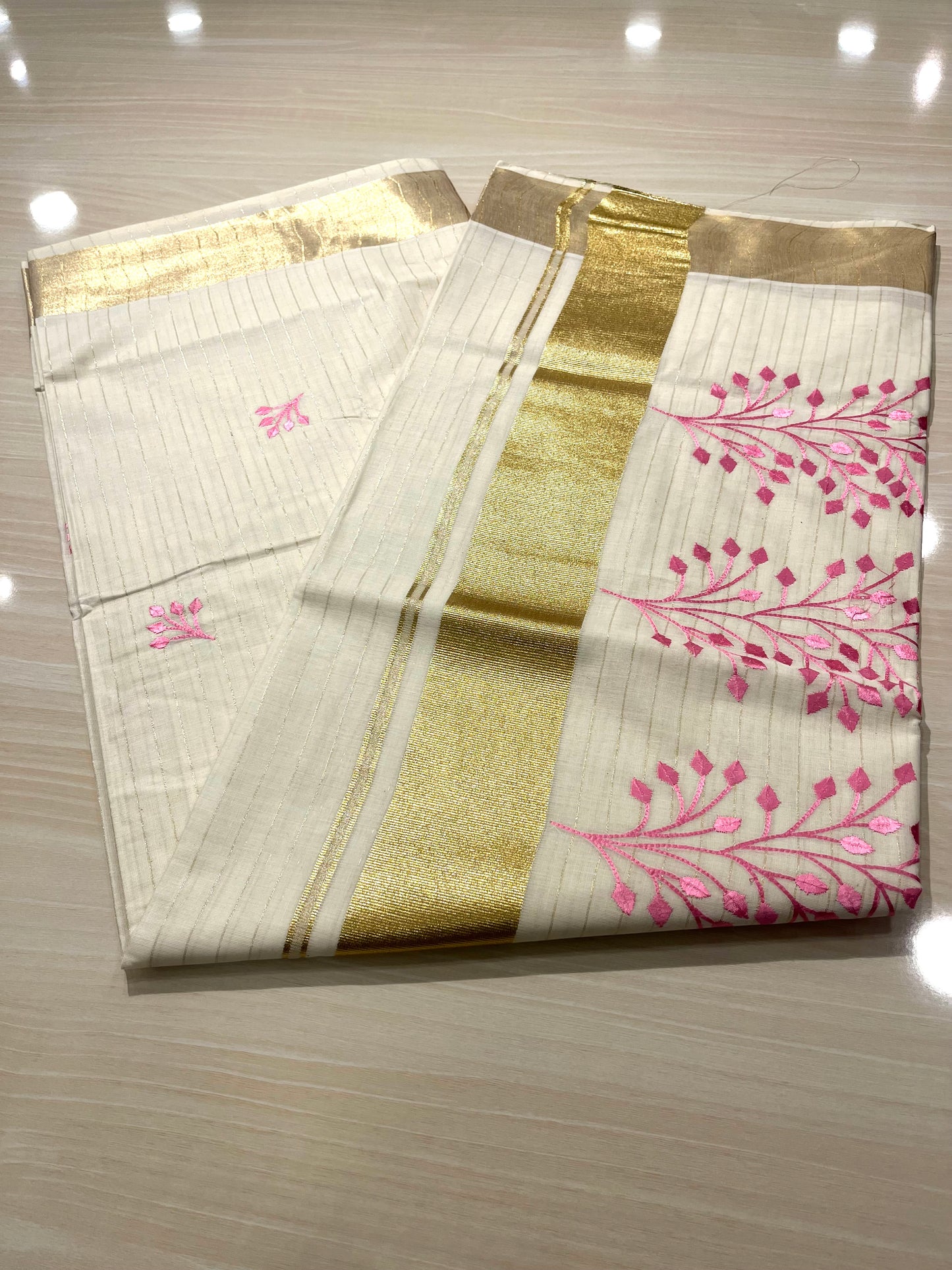 Cotton Lines Saree With Pink Embroidery SL135