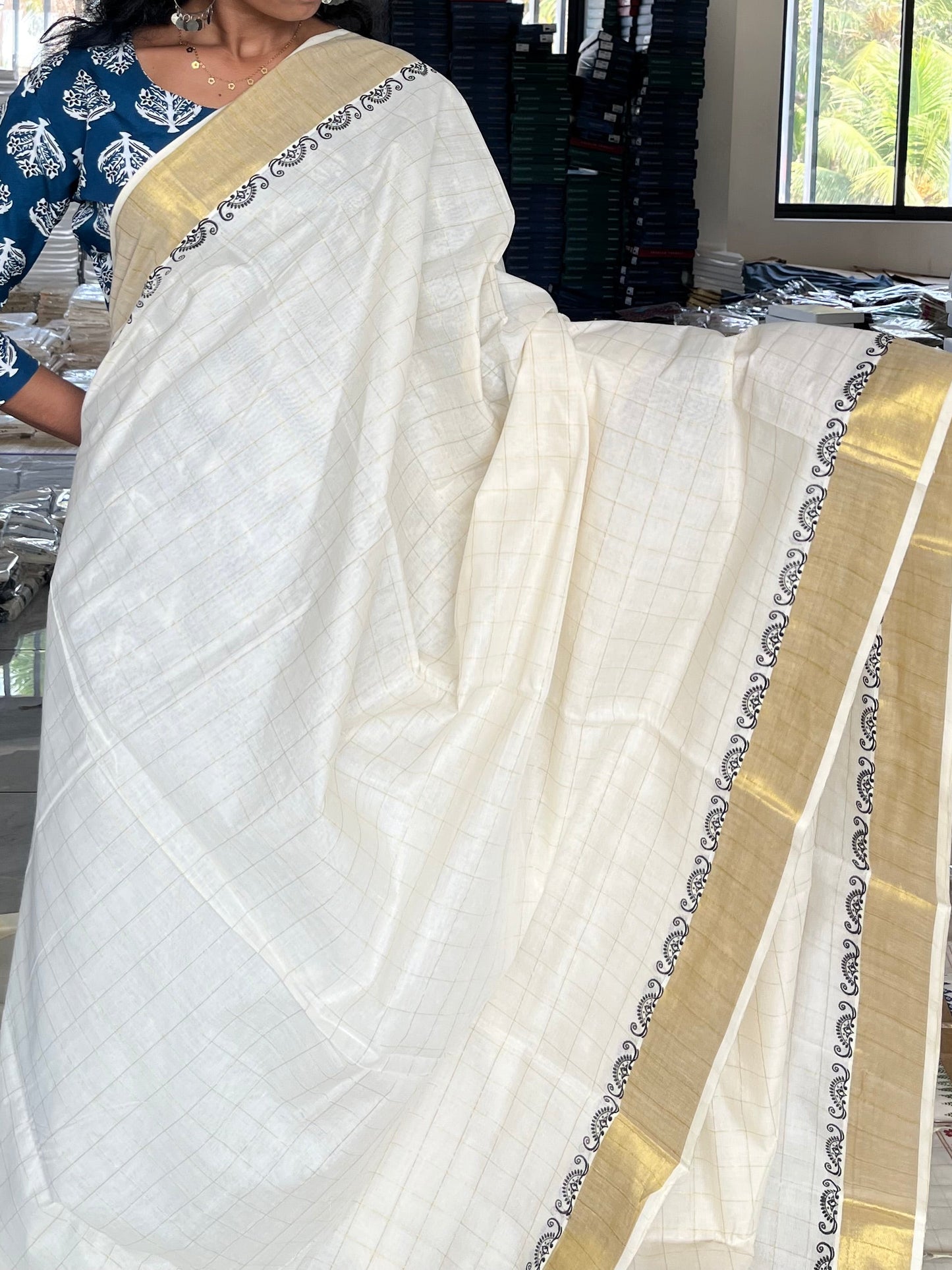 Kerala Cotton Check Saree With Tassels SL179