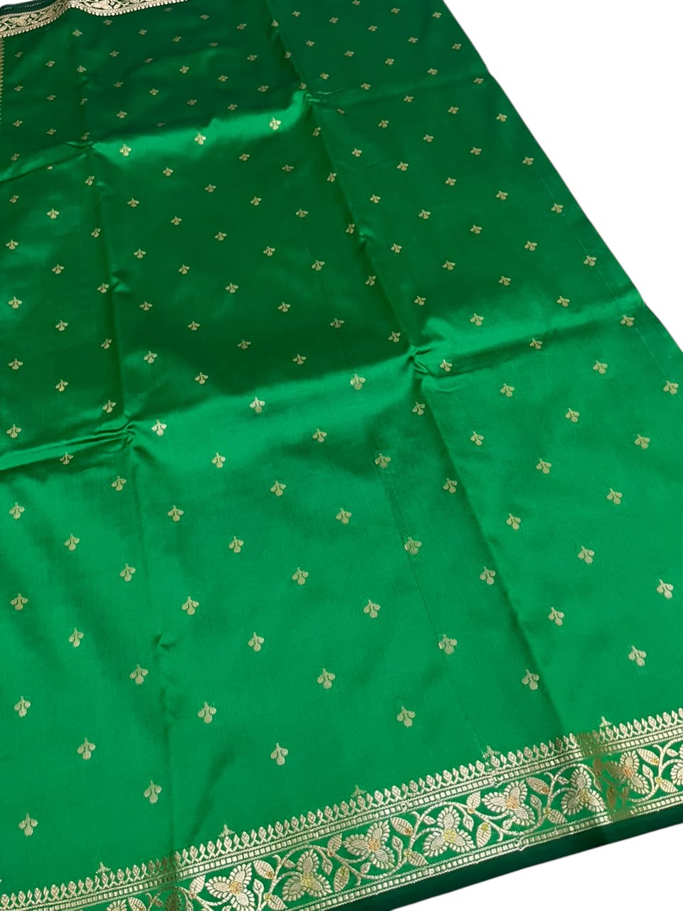 Southloom Satin Banarasi Silk Saree with Woven Work on Body and Borders In Green
