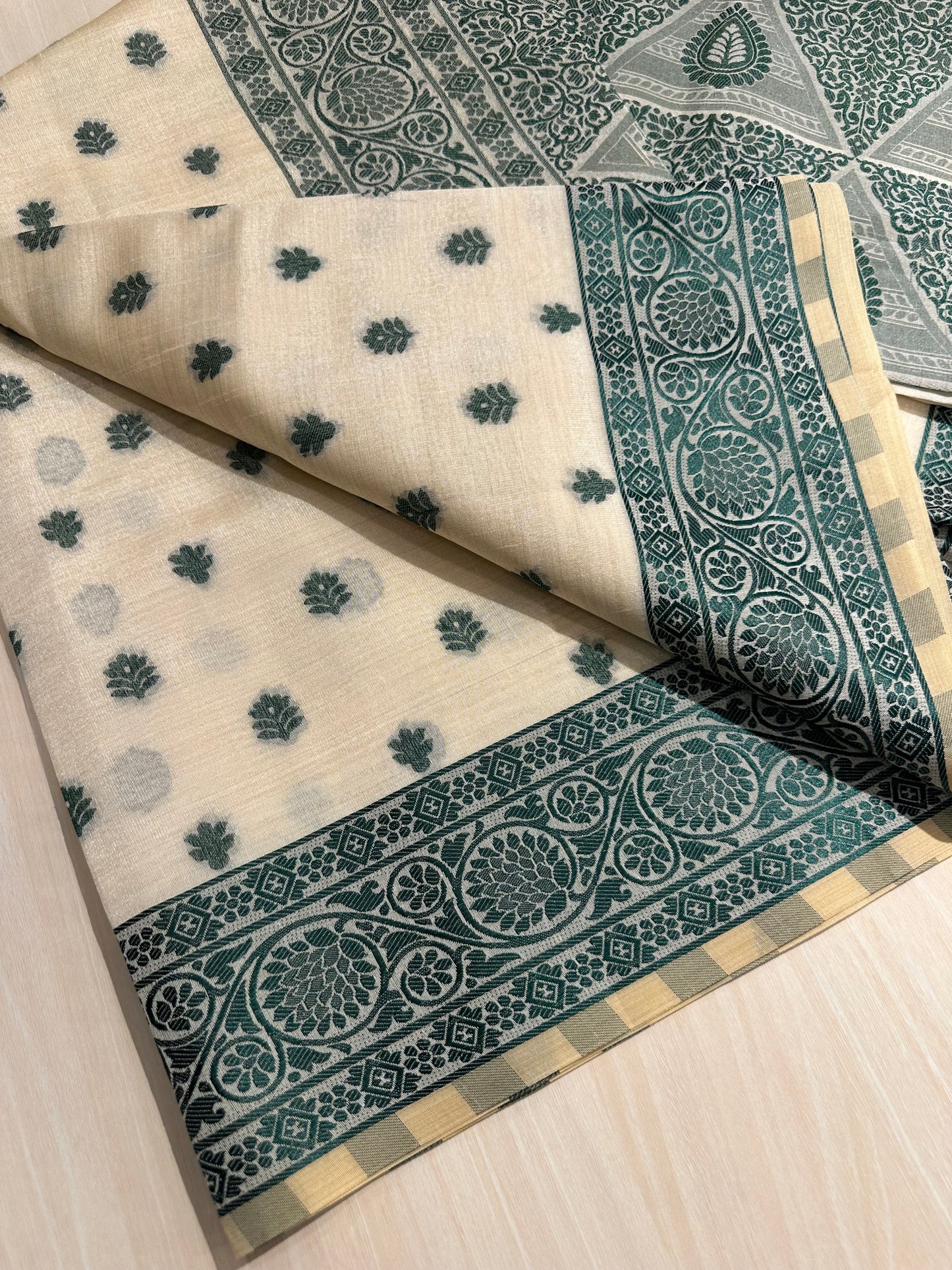 Dark Green Semi Tussar Saree SL0042