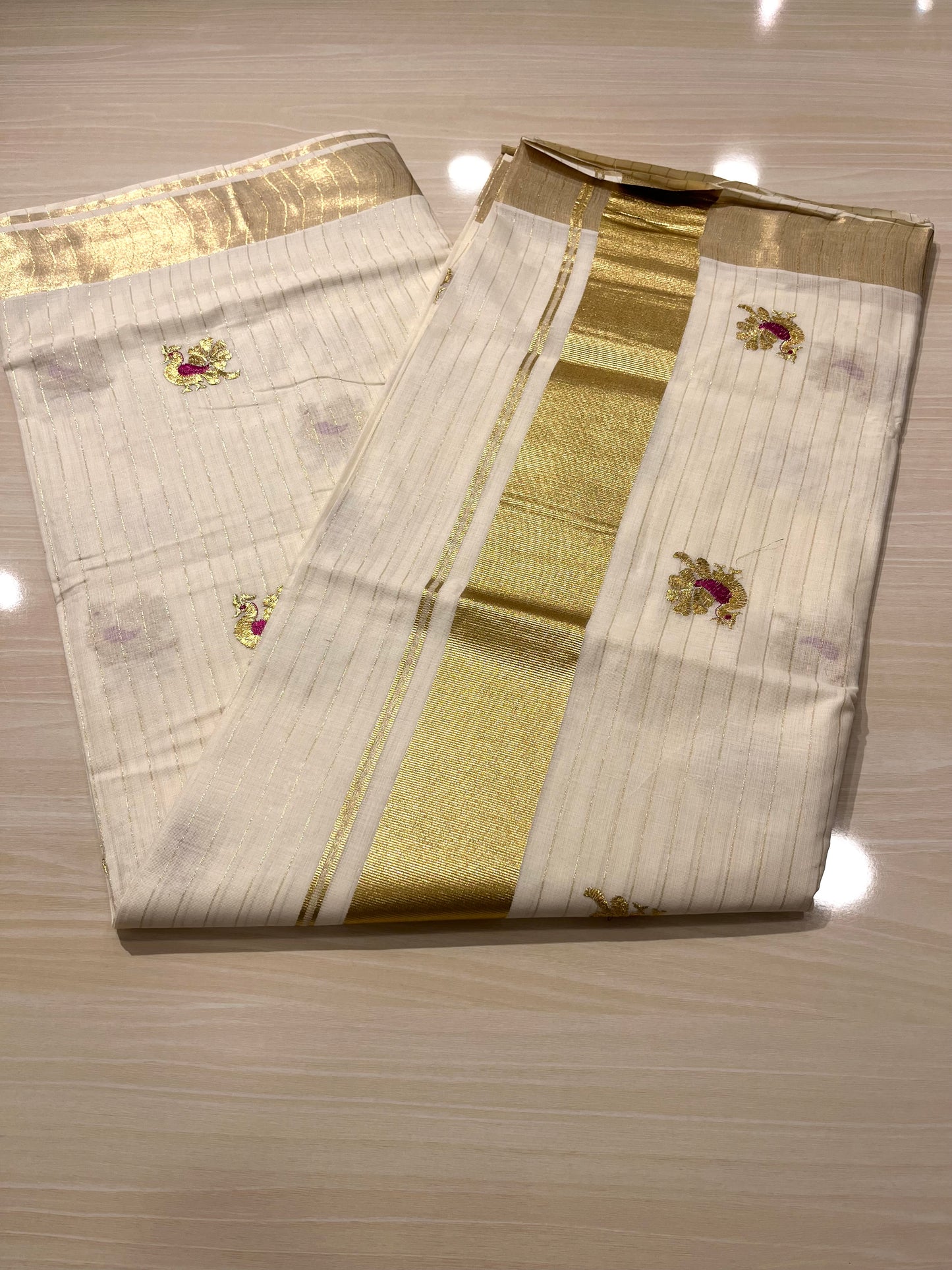 Cotton Lines Saree With Magenta Embroidery SL137