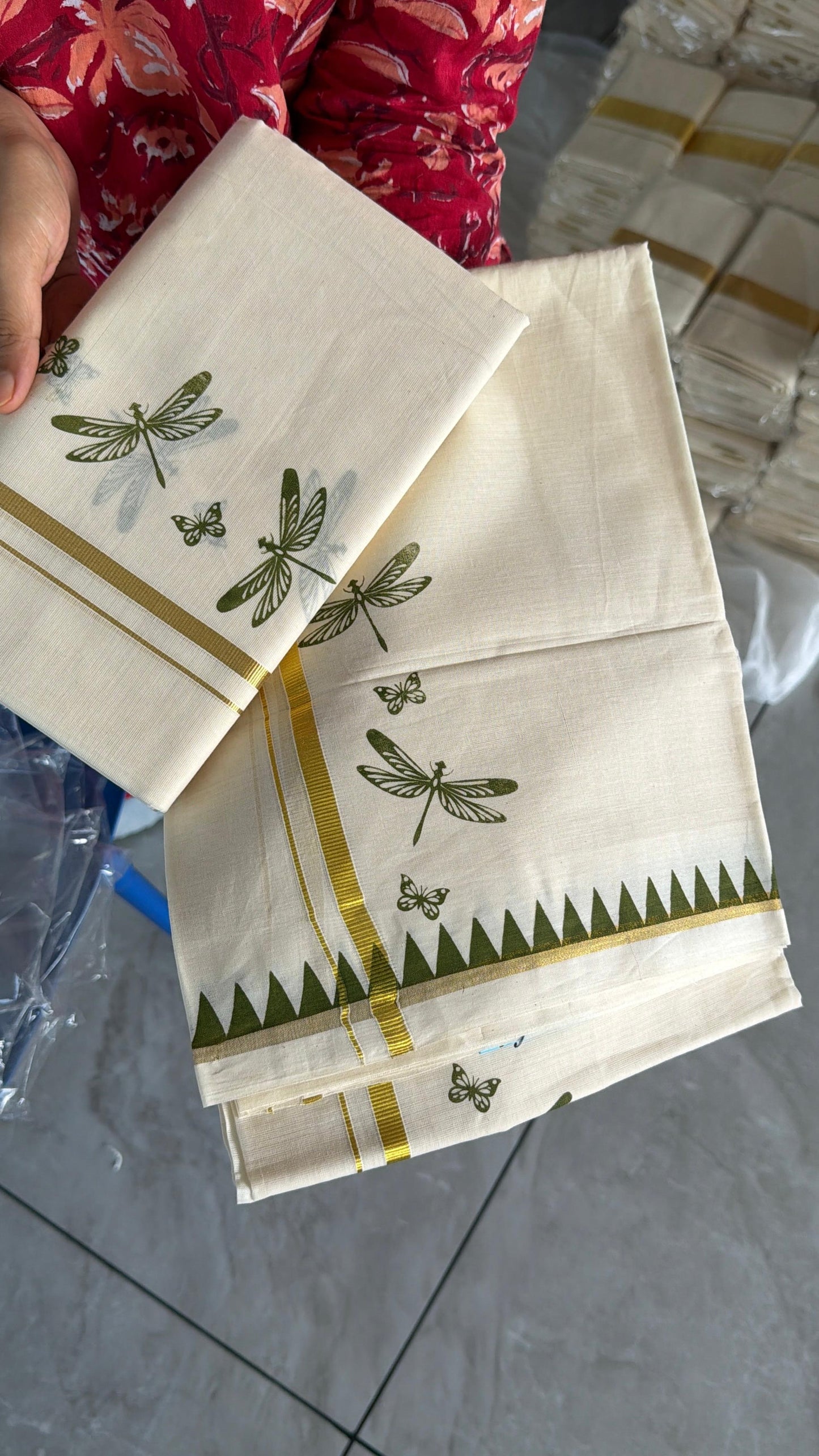 Cotton Thumbi Temple Print Set Mundu SL151 (2.80 Neriyathu)