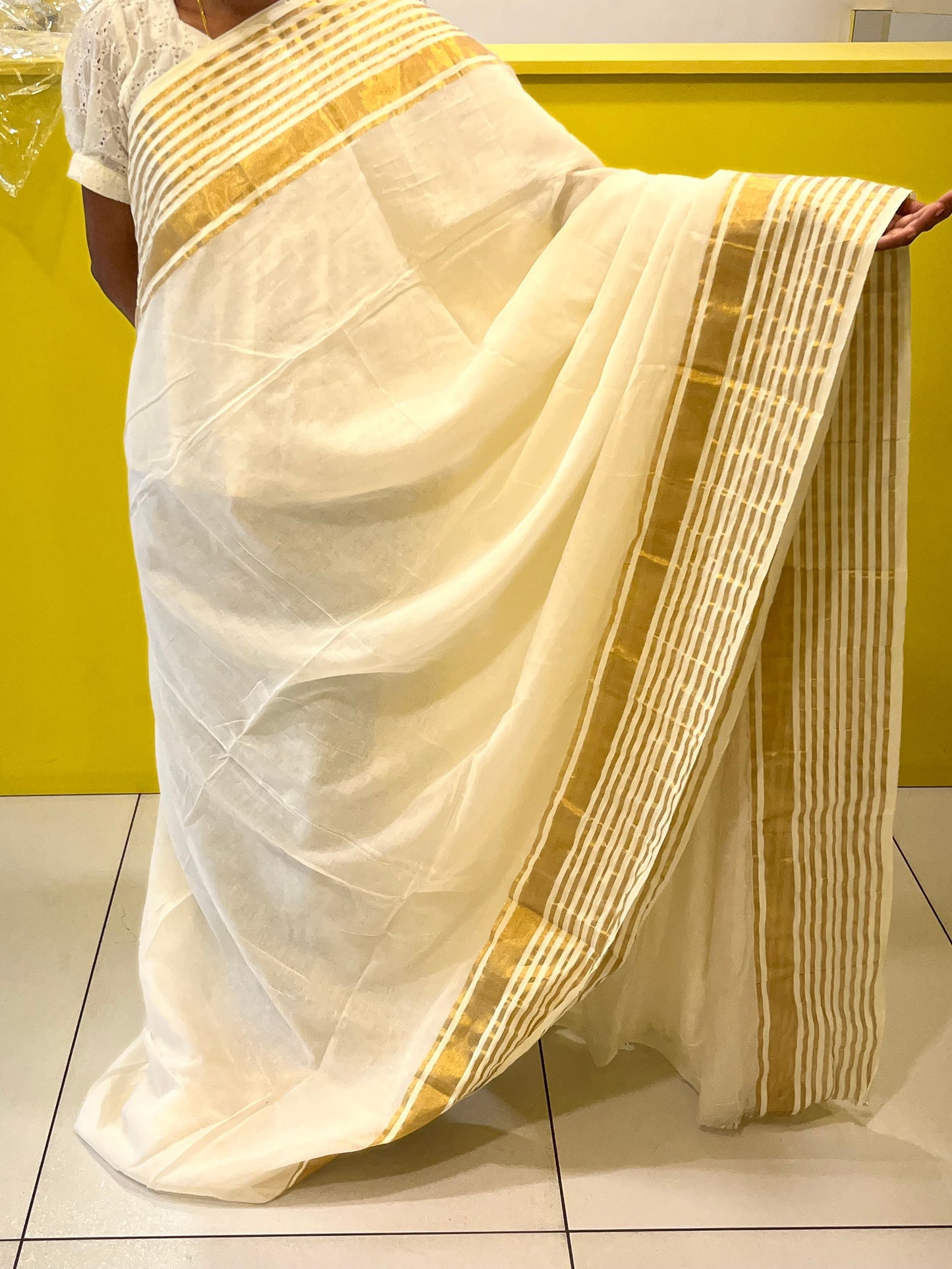 Kerala Mul Cotton Soft Fabric Saree SL215