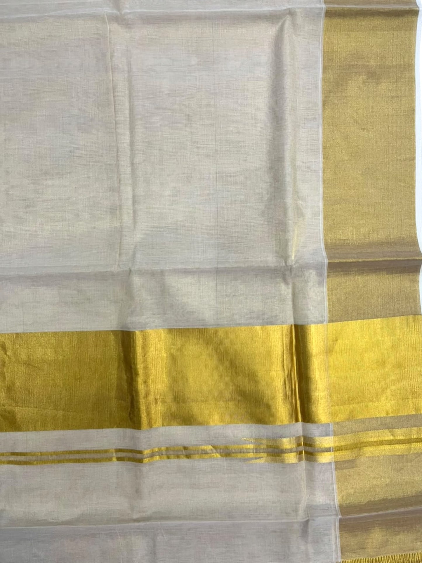 Southloom Super Premium Balaramapuram Handloom Tissue Saree Chutti Kara with Gold Kasavu and Gold Border In 5 Inch