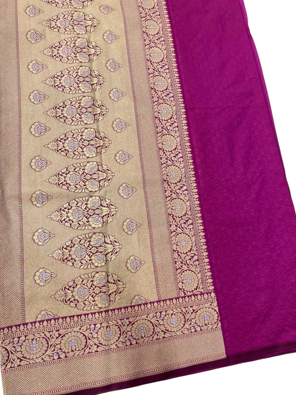Southloom Pure Banarasi Silk Saree with Woven Work on Body and Borders (Purple)