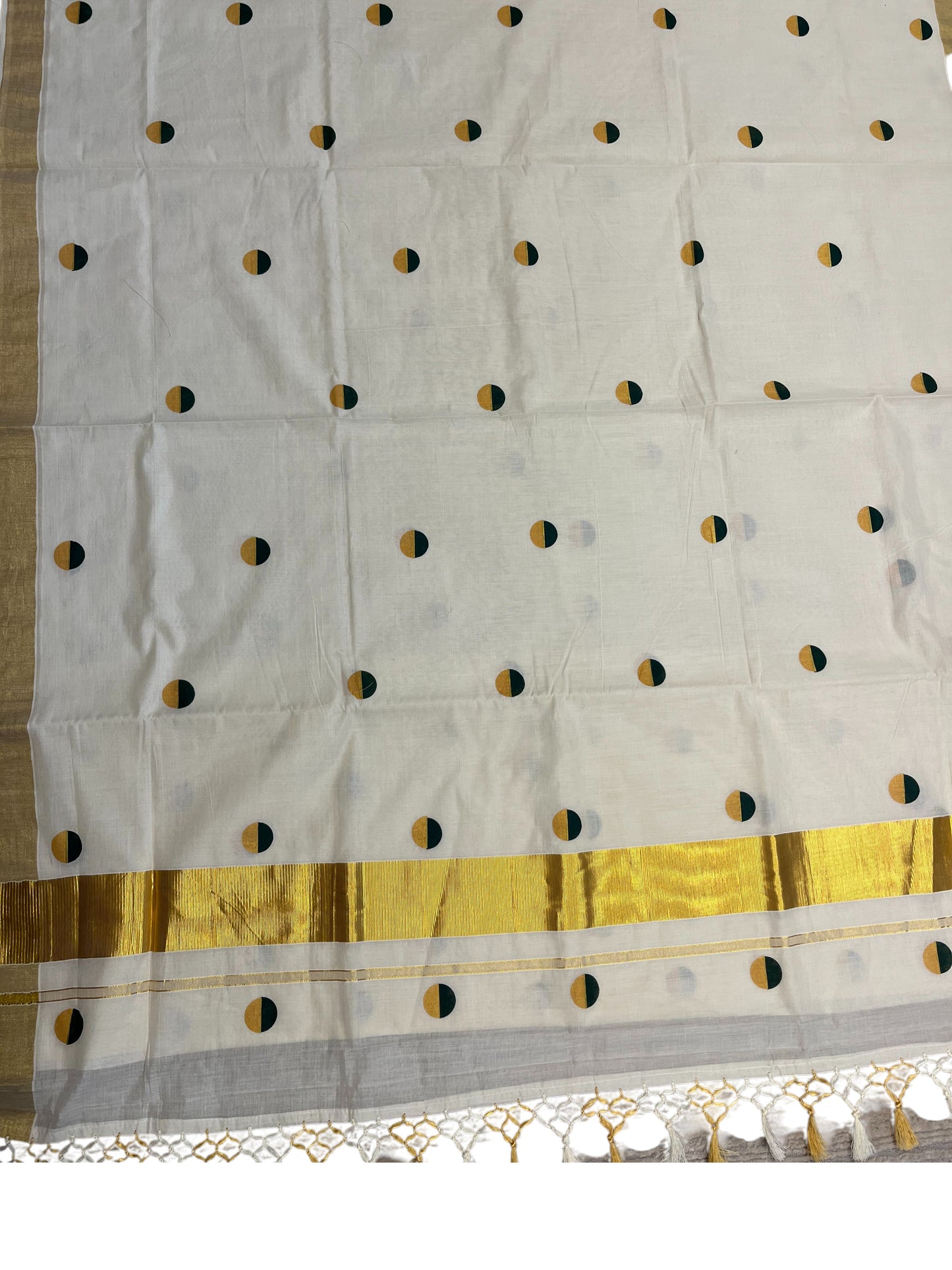 Southloom Cotton Kasavu Saree with Gold And Green Polka Dot Prints Across Body