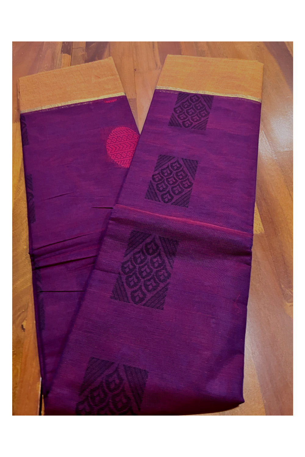 Southloom Cotton Purple Saree with Woven Butta Works on Body and Pallu