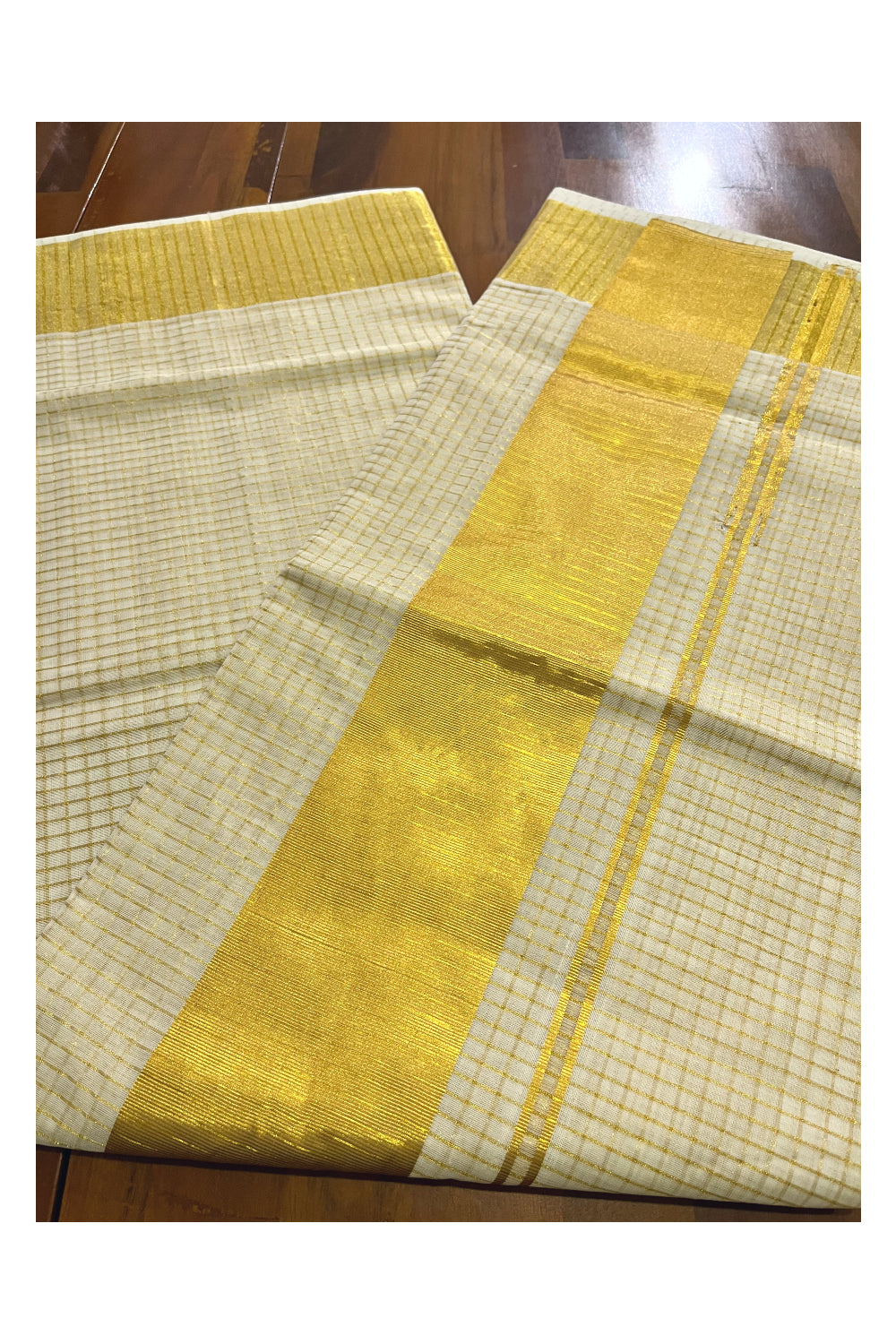 Southloom Handloom Premium Kerala Cotton Saree with Kasavu Micro Check Design Body