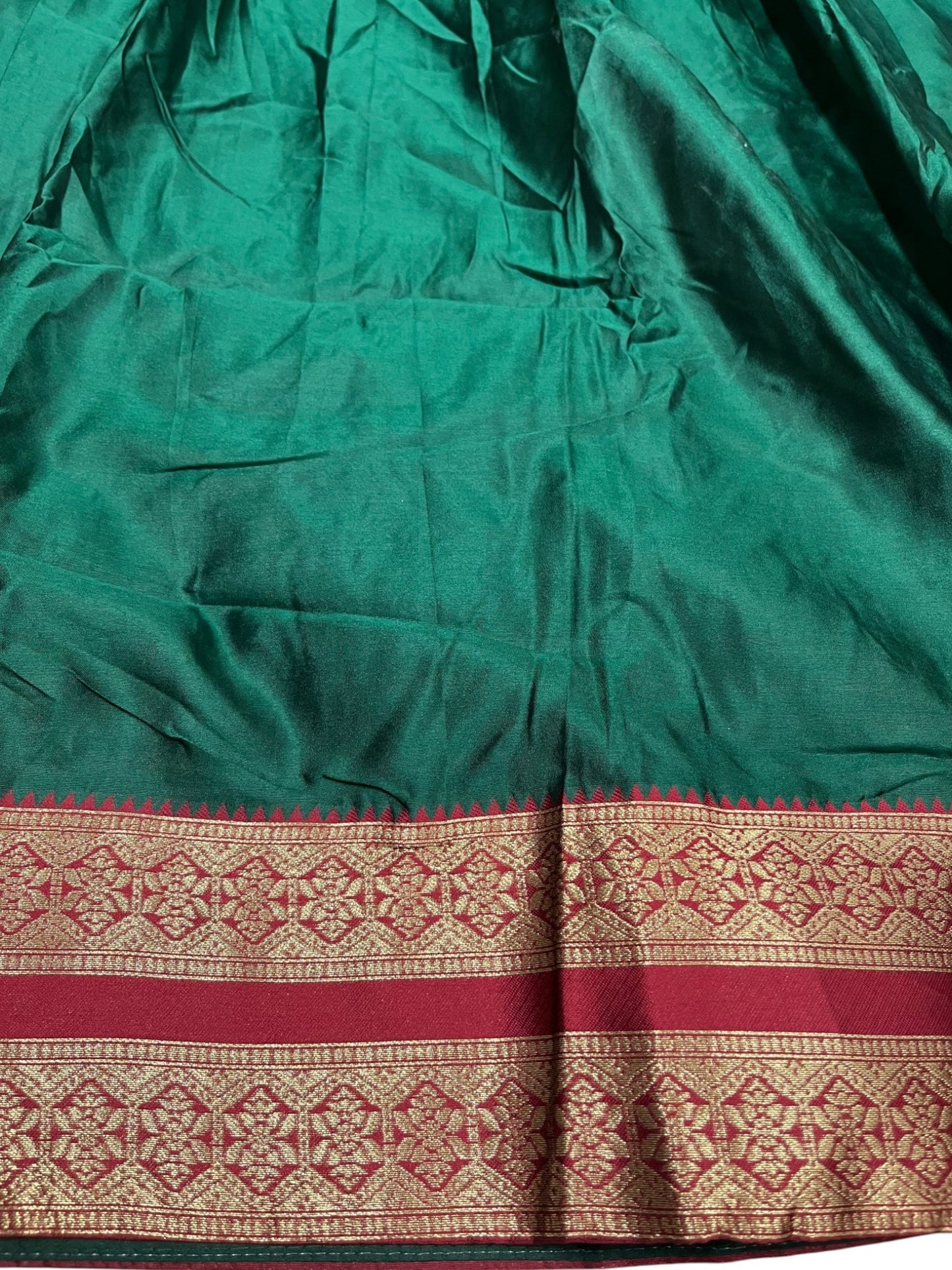 Southloom Semi Silk Dhavani Set with Pavada and Green Blouse Piece SLDHAVANI SL542