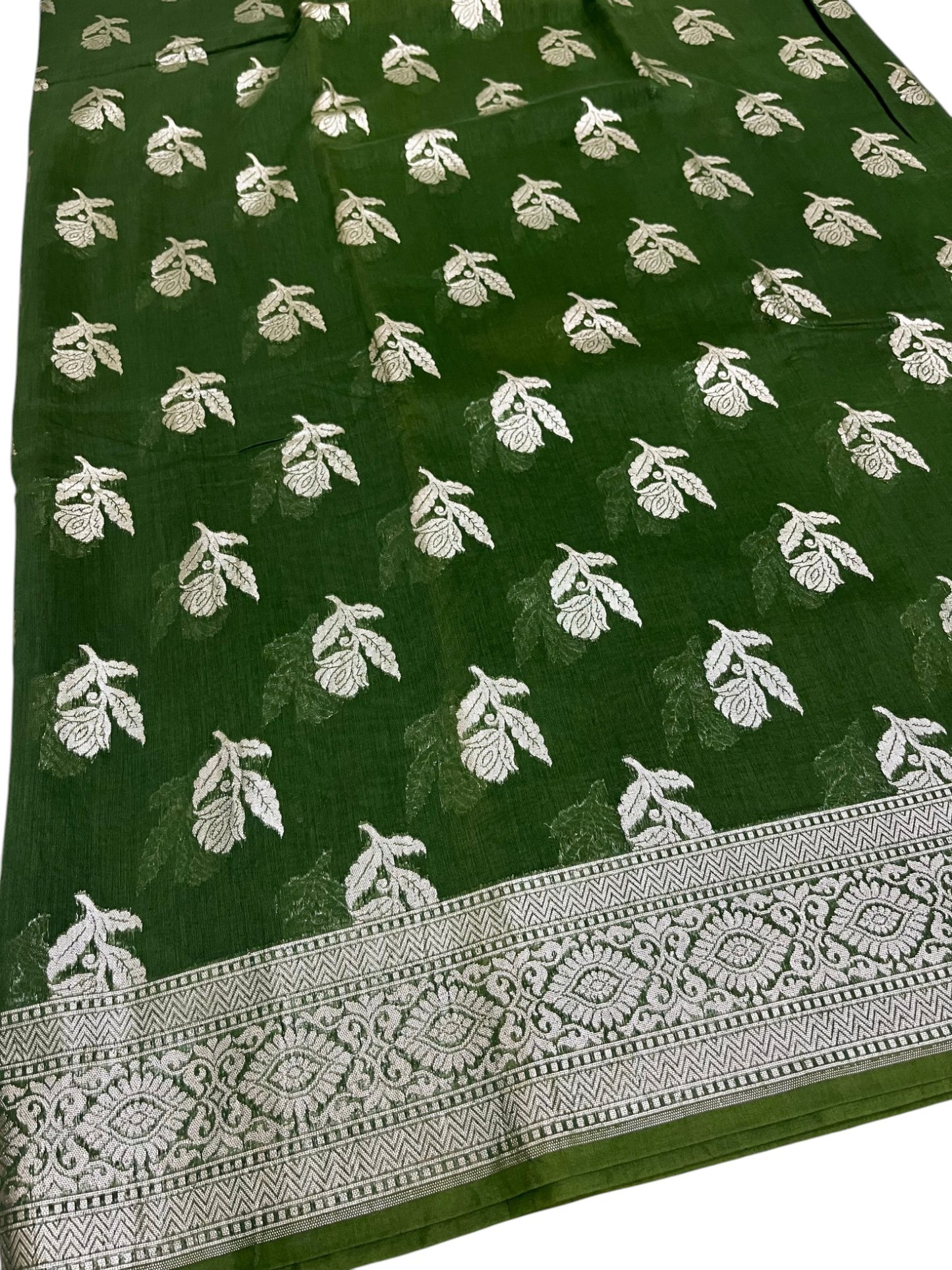 Southloom Cotton Banarasi Silk Saree with Woven Work on Body and Borders (Green )