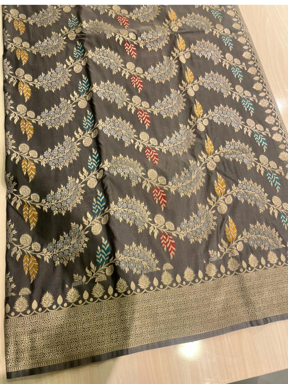 Southloom Pure Banarasi Silk Saree with Woven Work on Body and Borders (Grey)