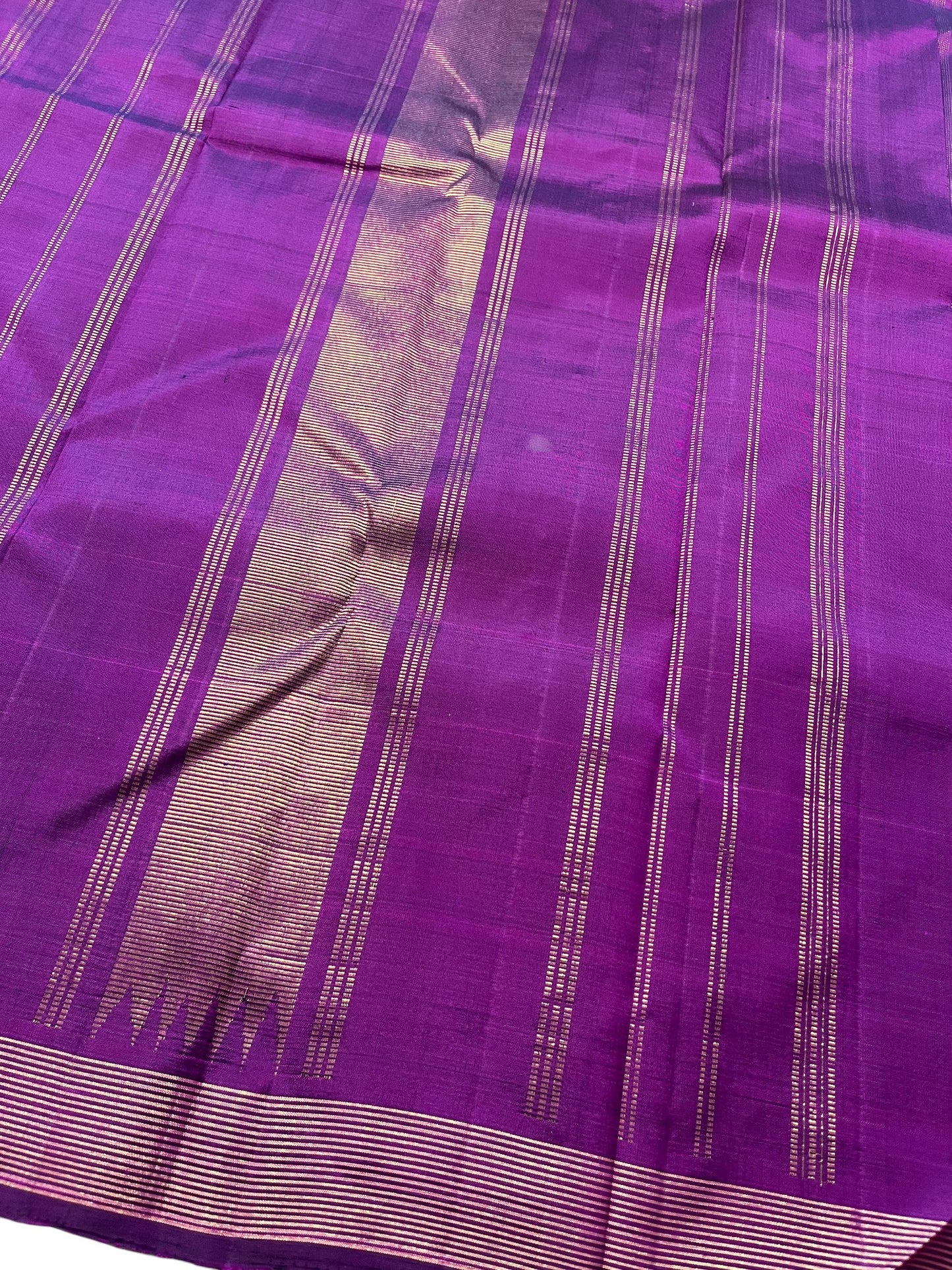 Southloom Pure Handloom Bridal Kanchipuram Silk Saree with Korvai Work (Violet)