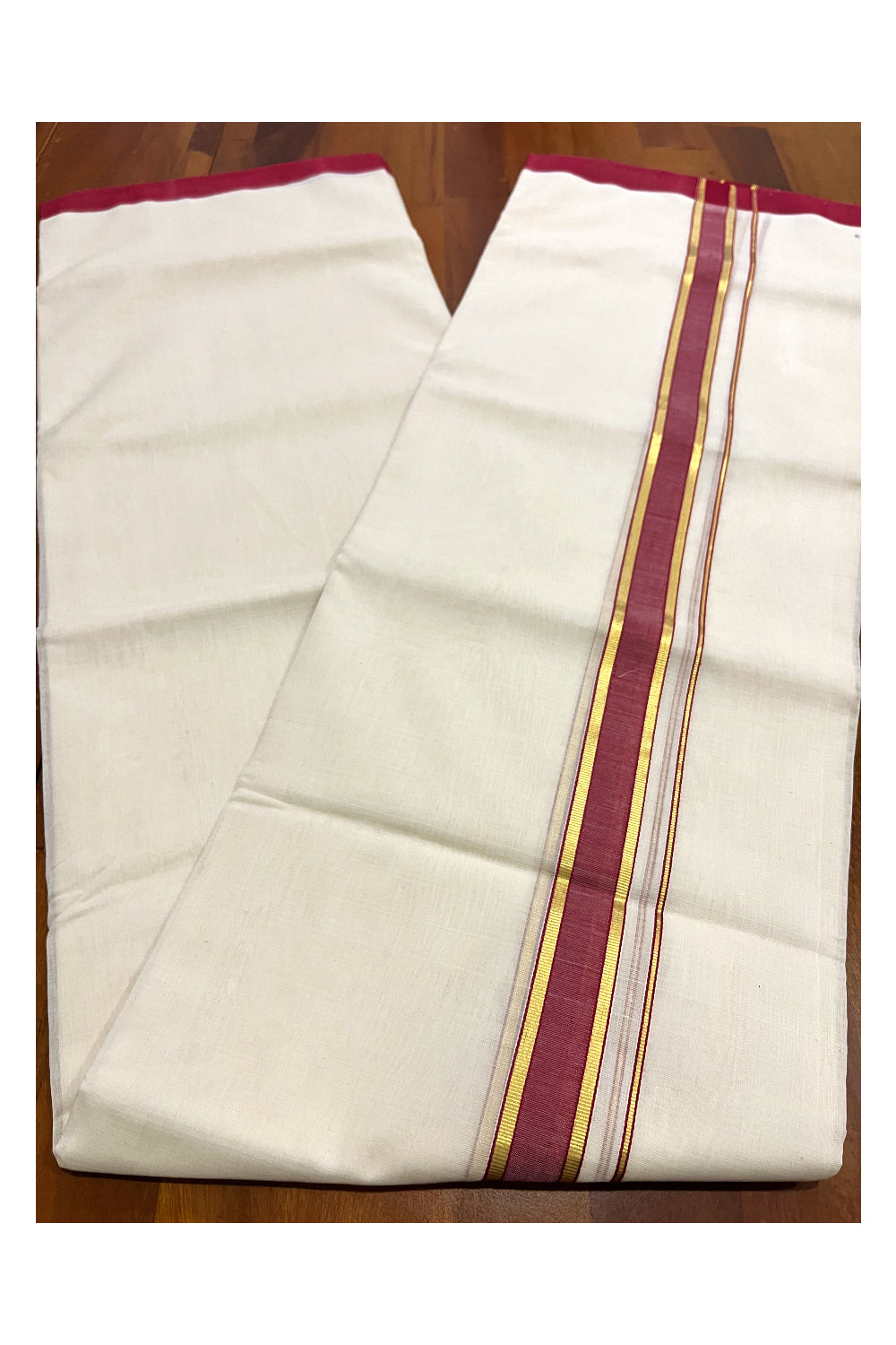 Southloom Premium Balaramapuram Unakkupaavu Handloom Kasavu Mundu with Maroon Border (South Indian Kerala Dhoti)