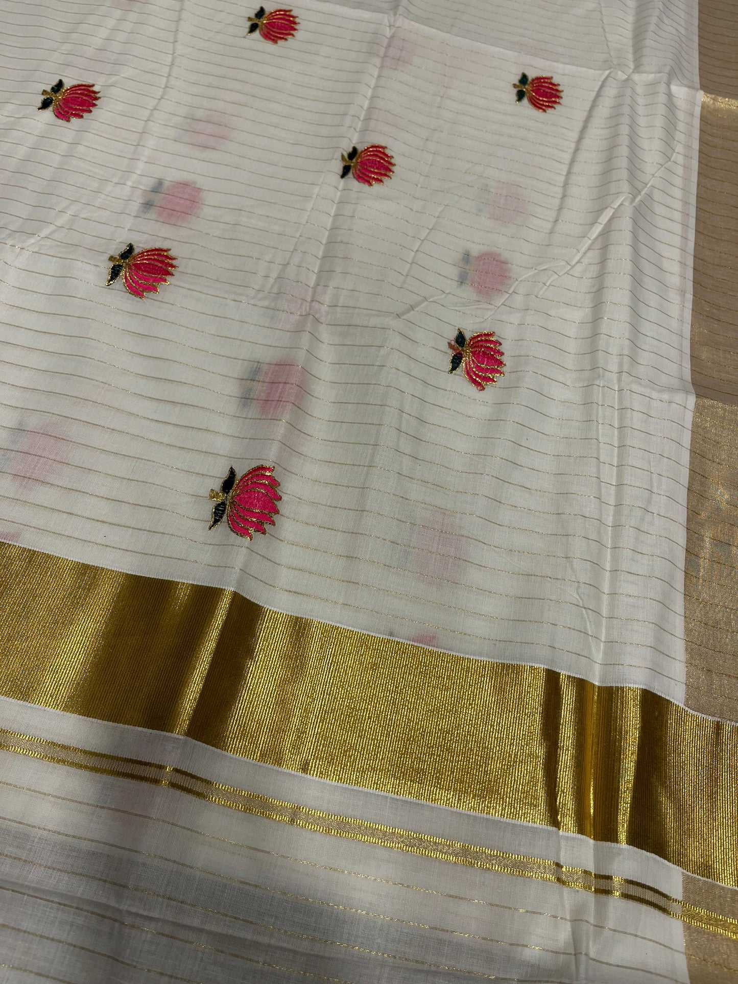 Kerala Cotton Kasavu Line Saree With Pink Lotus Embroidery SL172