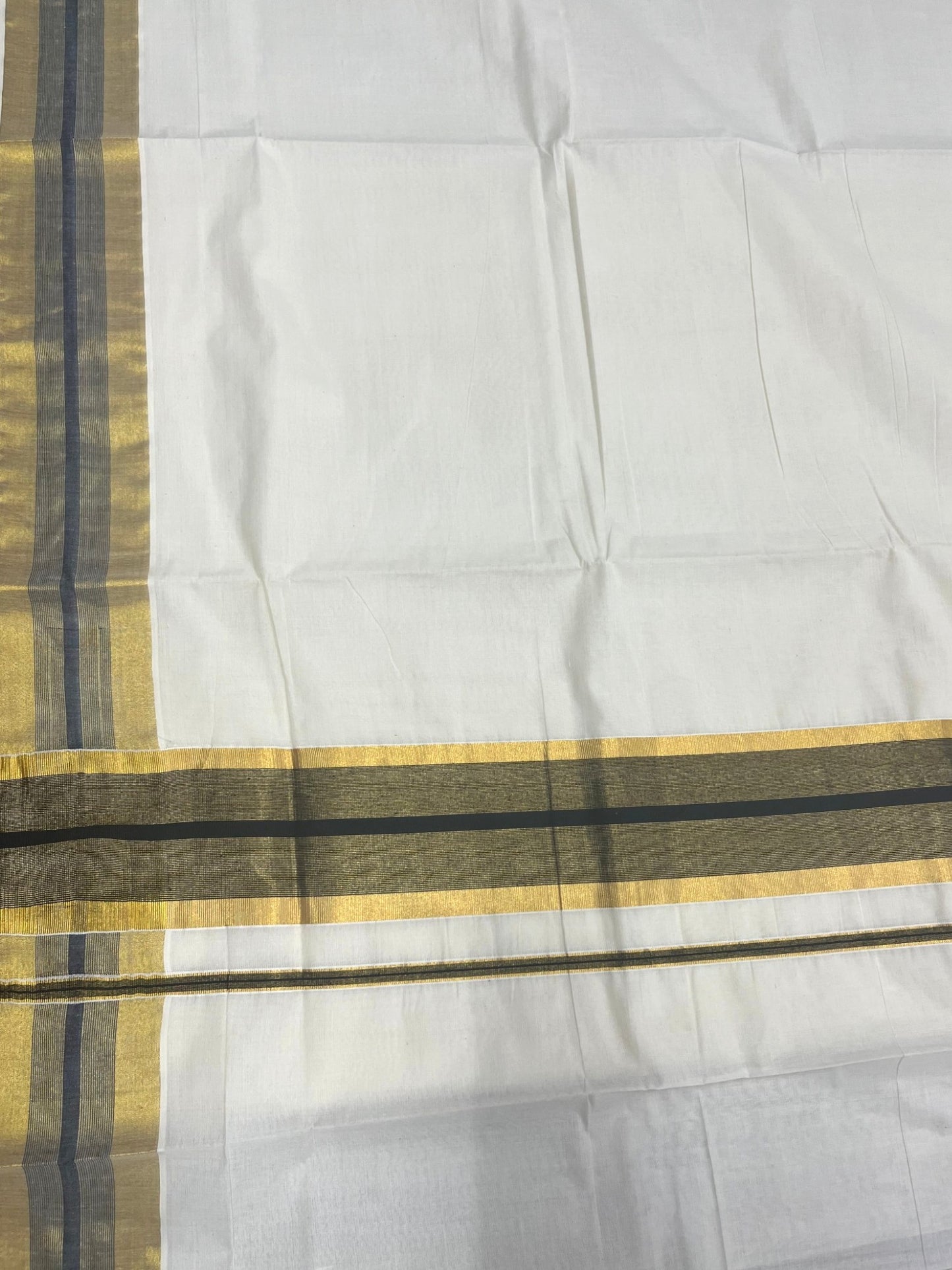 Southloom Kerala Pure Cotton Plain Saree with Kasavu and Black Border
