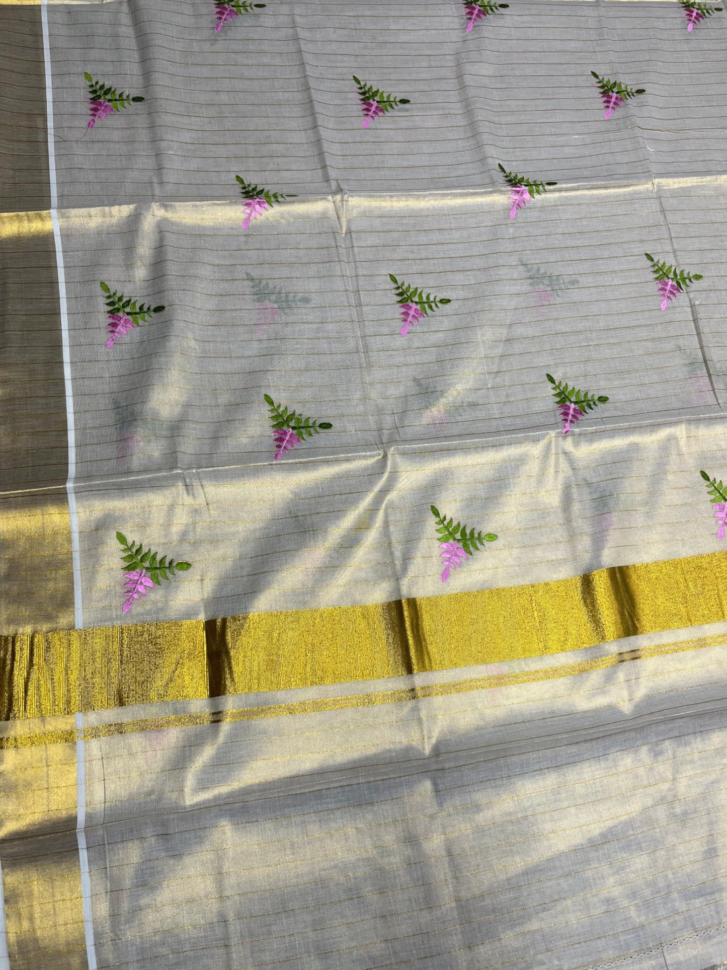 Southloom Kerala Tissue Kasavu Stripes Saree with Floral Embroidery Design in Pink and Green