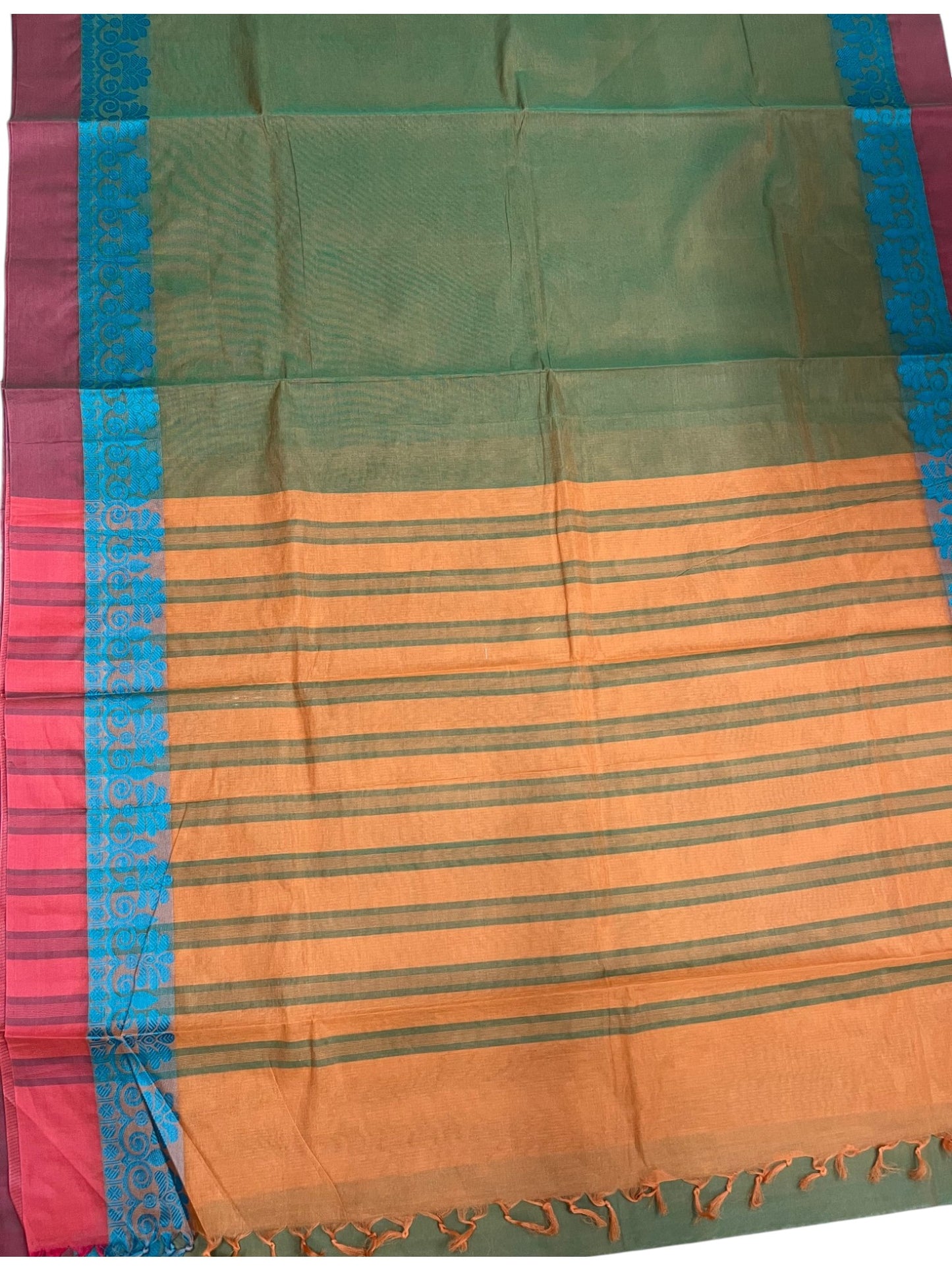 Southloom Kerala Cotton Saree with Floral Woven Works Across Body in Green