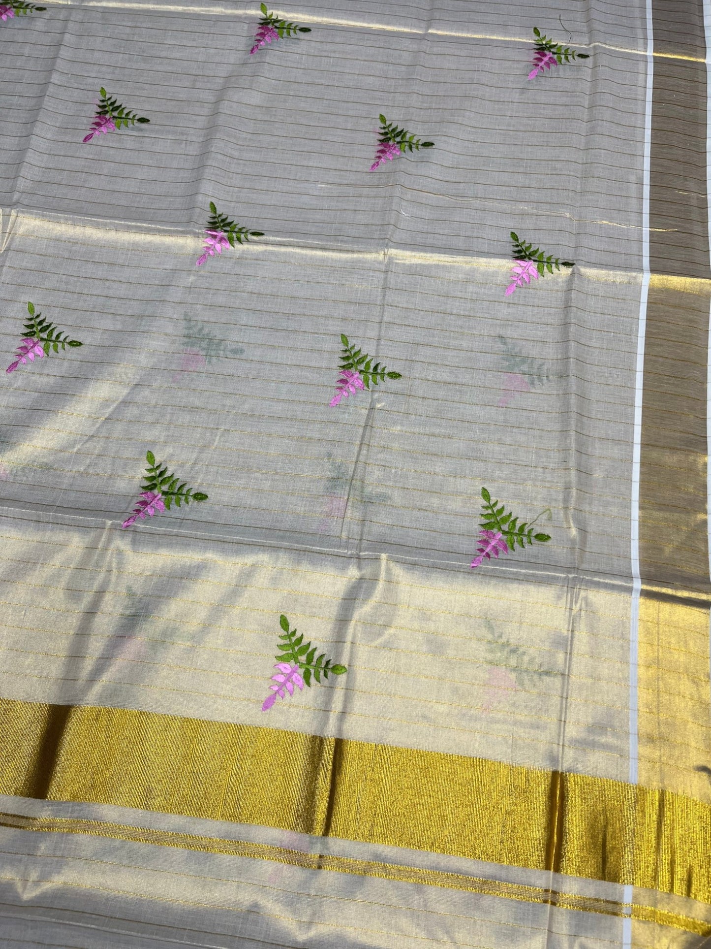 Southloom Kerala Tissue Kasavu Stripes Saree with Floral Embroidery Design in Pink and Green