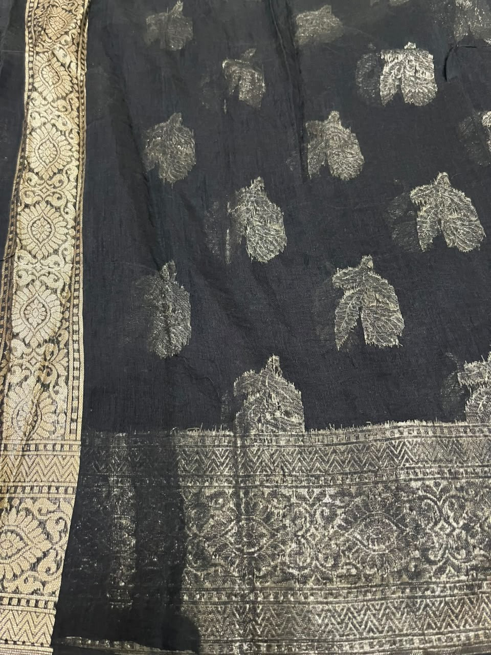 Southloom Cotton Banarasi Silk Saree with Woven Work on Body and Borders (Black)