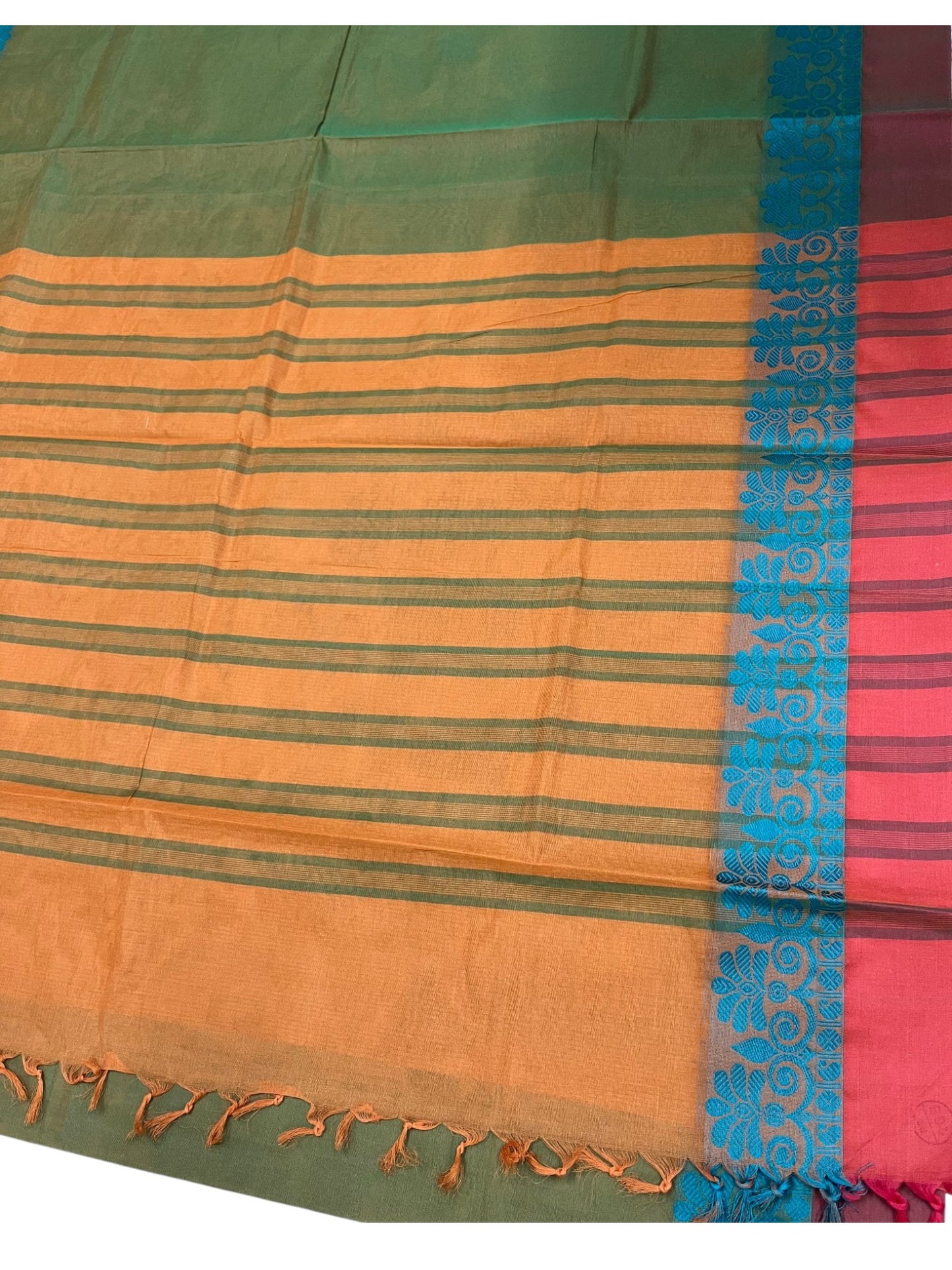 Southloom Kerala Cotton Saree with Floral Woven Works Across Body in Green