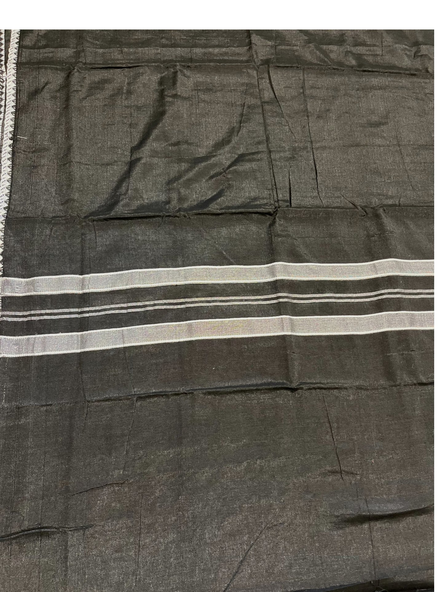 Southloom Kerala Sabarimala Black Simple Saree With White Kara