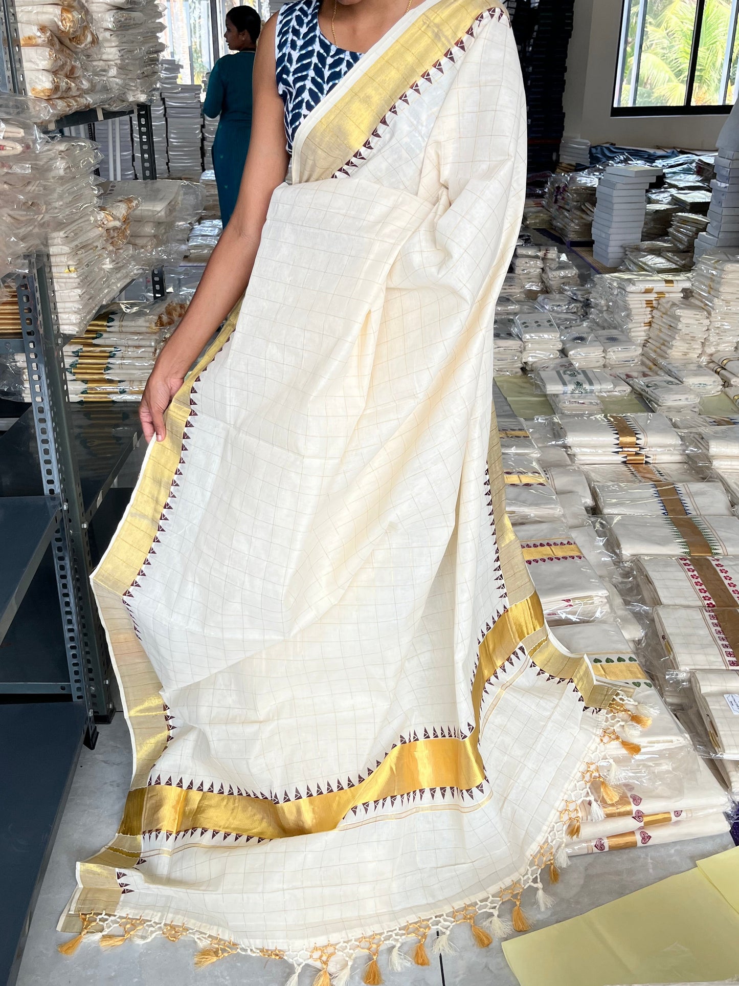 Kerala Cotton Check Saree With Tassels SL179