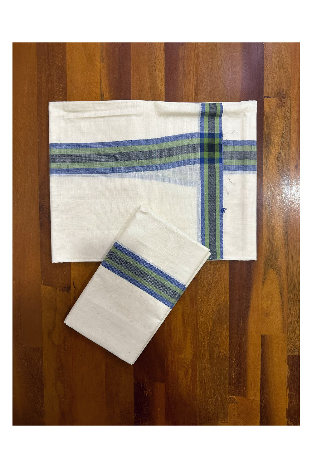 Kerala Mulloth Soft Cotton Mundum Neriyathum Single with Blue and Black Border (Onam Set Mundu 2023)