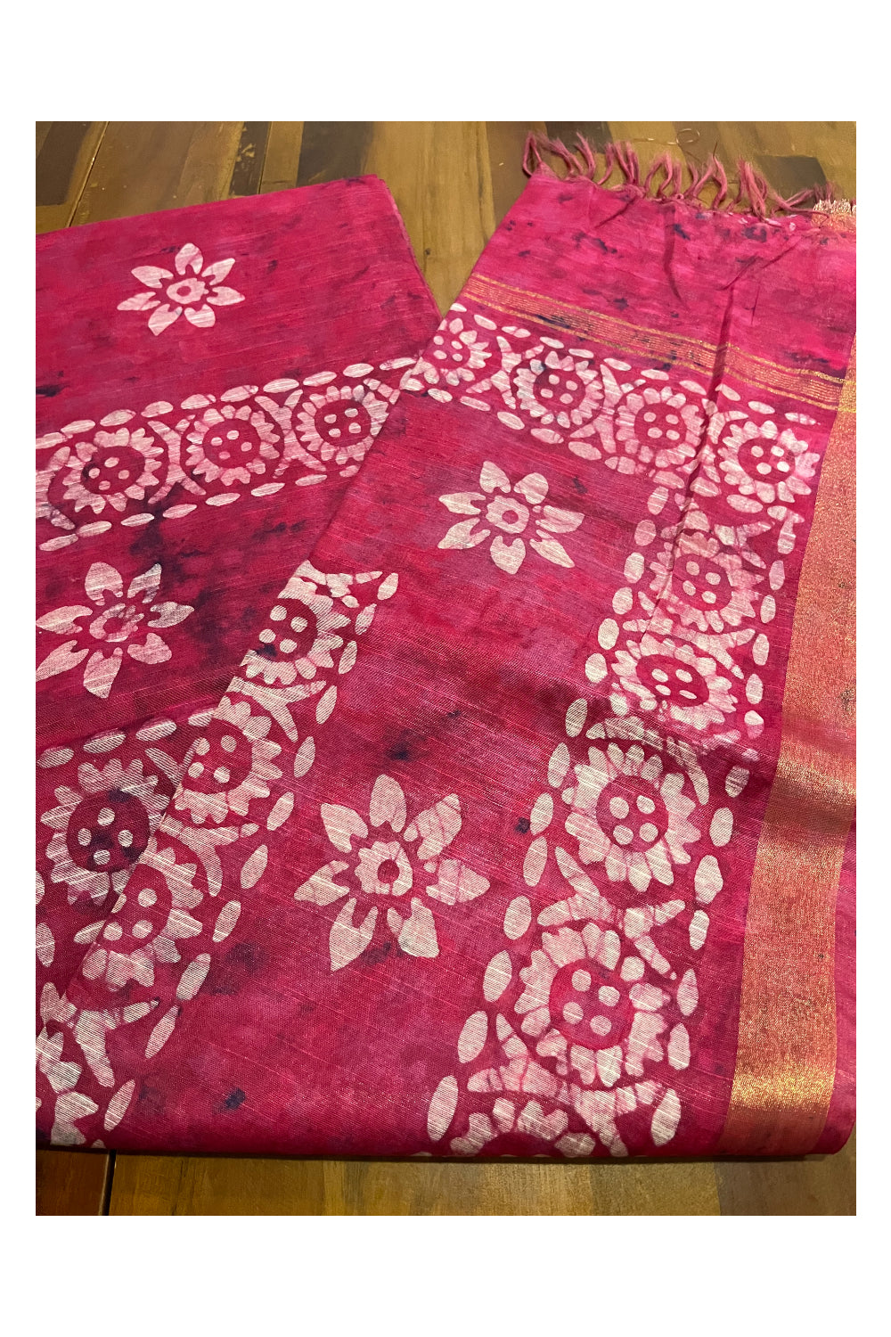 Southloom Cotton Magenta Saree with Baswara Prints on Body and Pallu