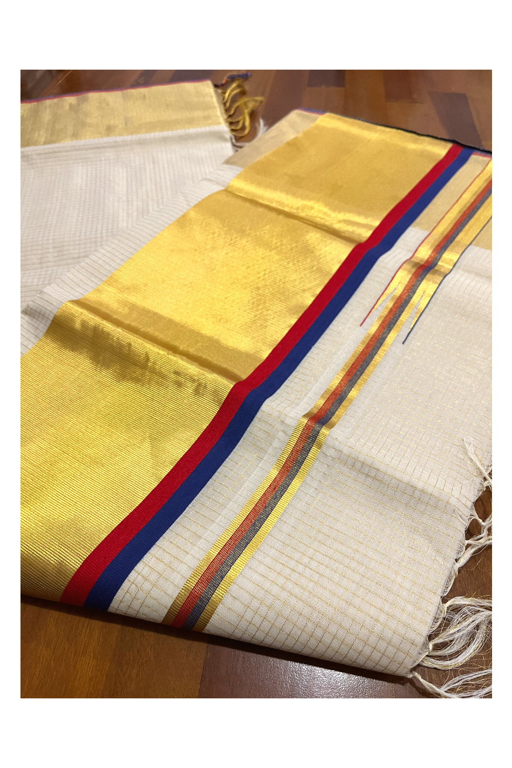 Southloom Handloom Premium Saree with Kasavu Micro Checks Across Body and Red Blue Border (Onam Saree 2023)