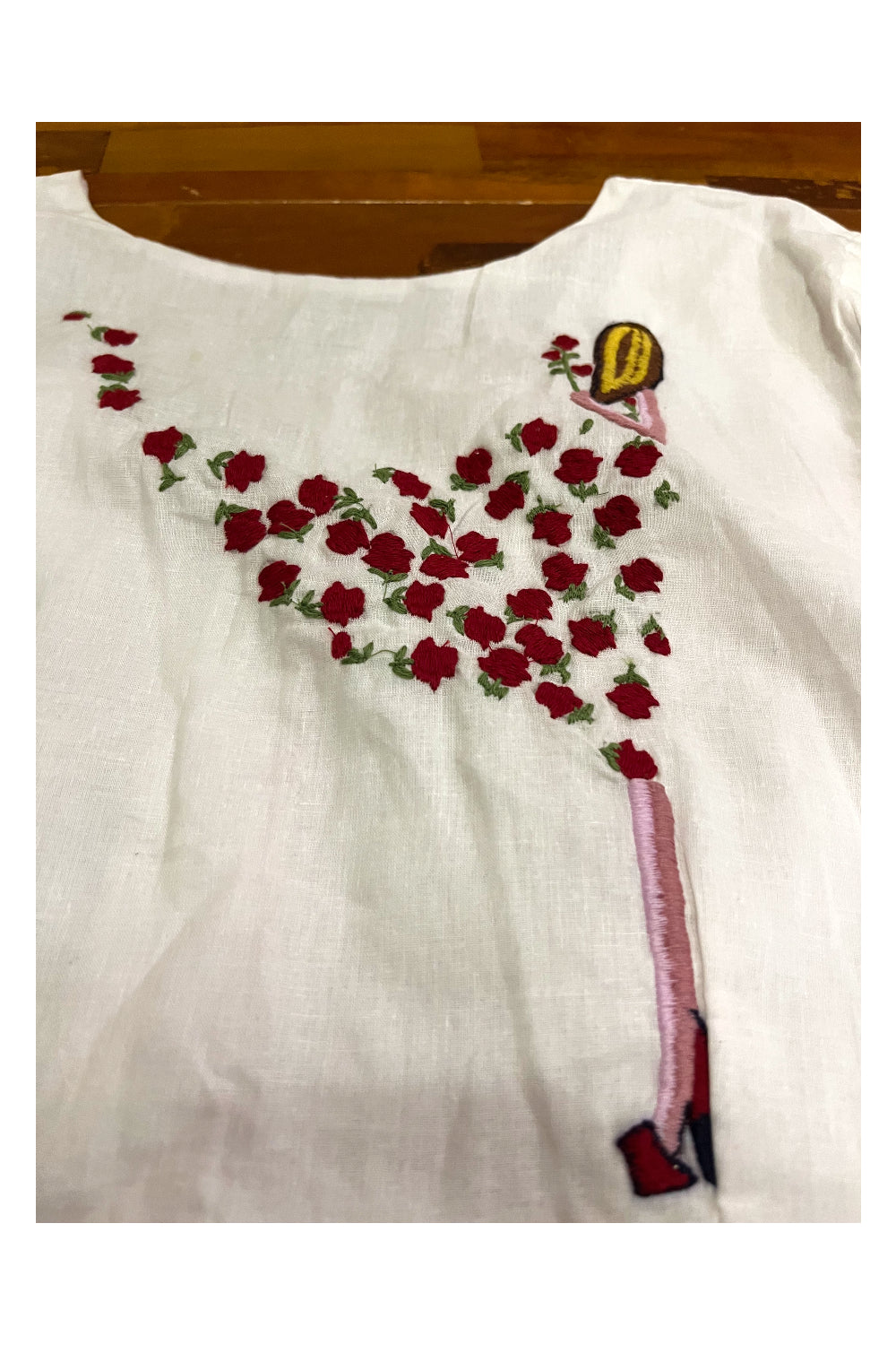 Southloom White Ready Made Blouse With Hand Embroidery Works