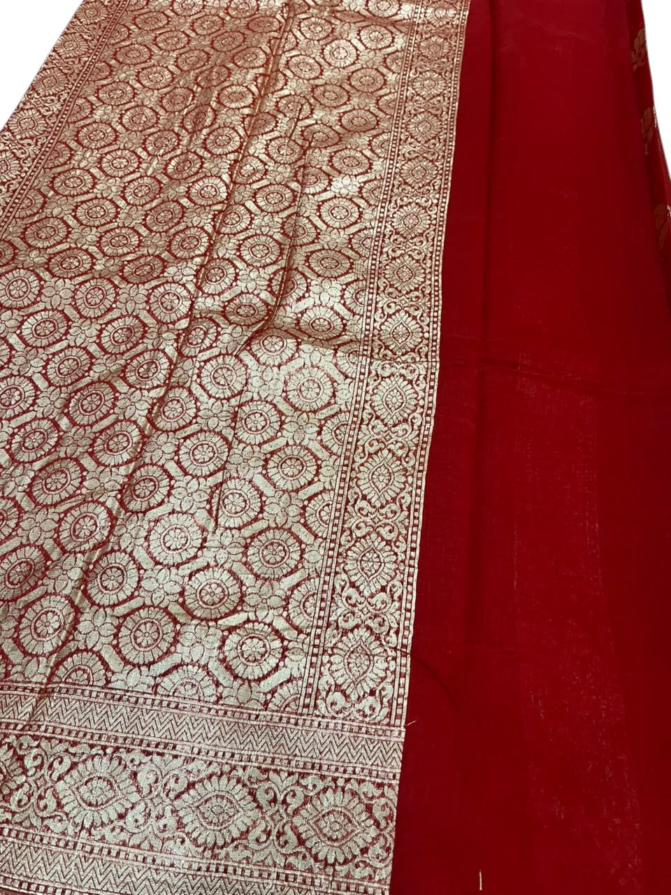 Southloom Cotton Banarasi Silk Saree with Woven Work on Body and Borders (Red)