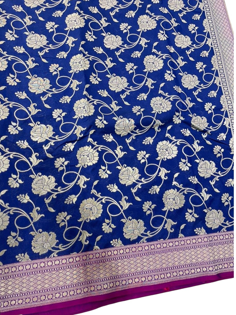 Southloom Pure Banarasi Silk Saree with Woven Work on Body and Borders (Blue And Magenta)