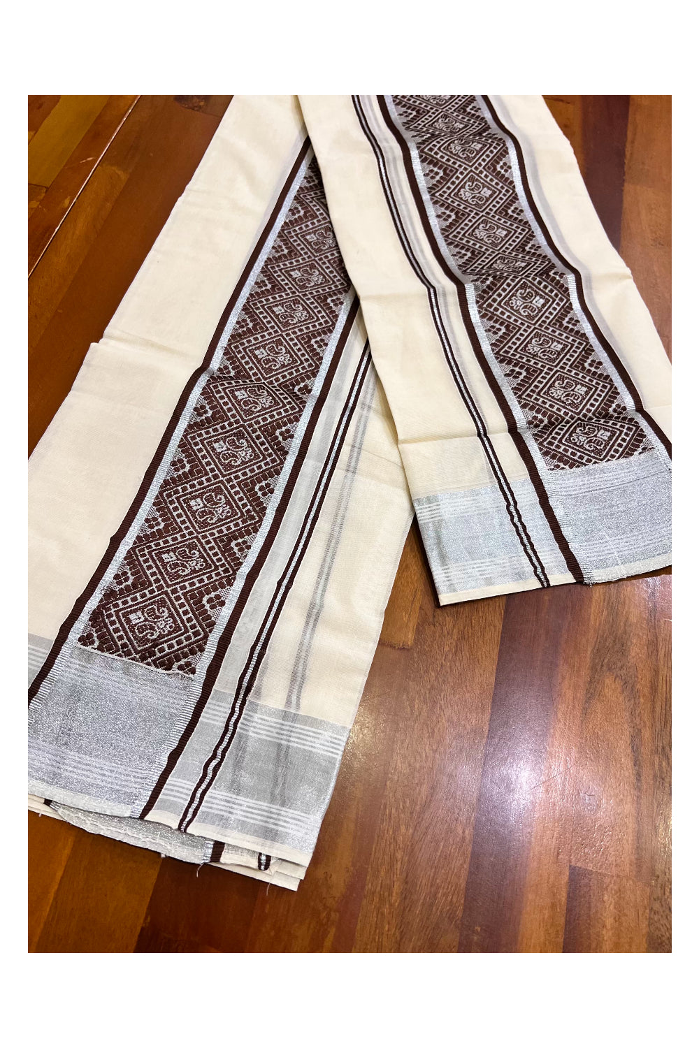 Kerala Cotton Mundum Neriyathum Single (Set Mundu) with Brown Woven Designs and Silver Kasavu Border 2.80 Mtrs
