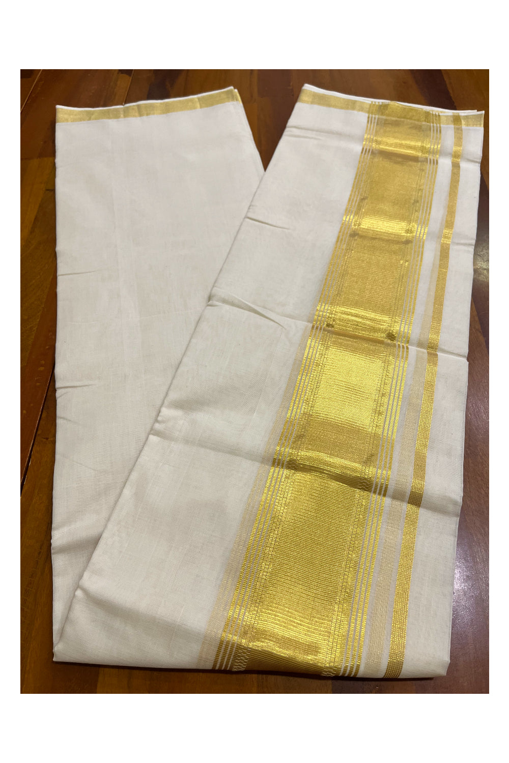 Southloom Super Premium Balaramapuram Unakkupaavu Handloom Wedding Kasavu Thick Border Mundu (South Indian Kerala Dhoti)