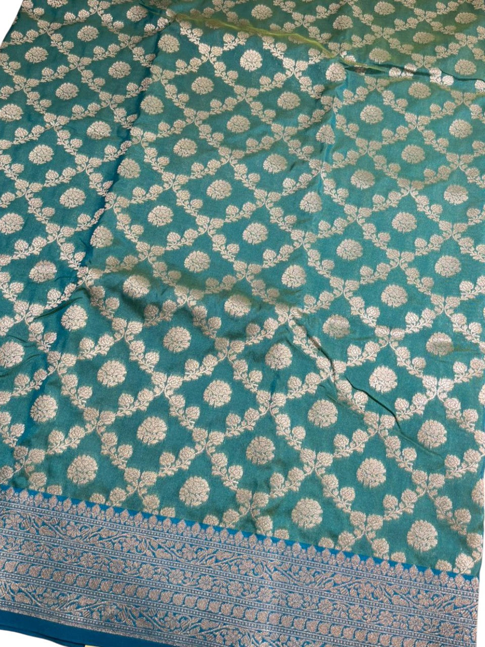 Southloom Pure Banarasi Silk Saree with Woven Work on Body and Borders ( Pastel Green And Blue)