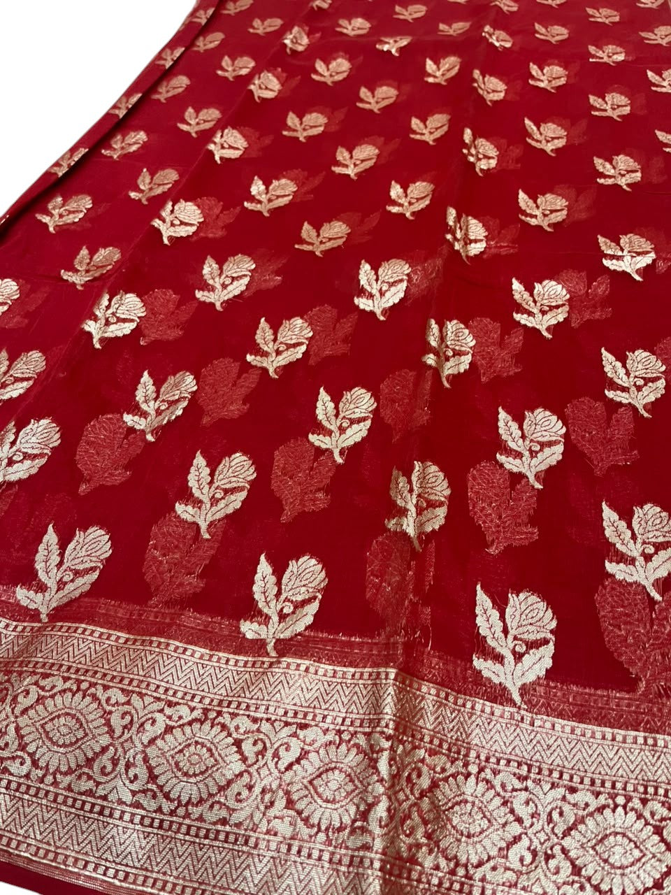Southloom Cotton Banarasi Silk Saree with Woven Work on Body and Borders (Red)