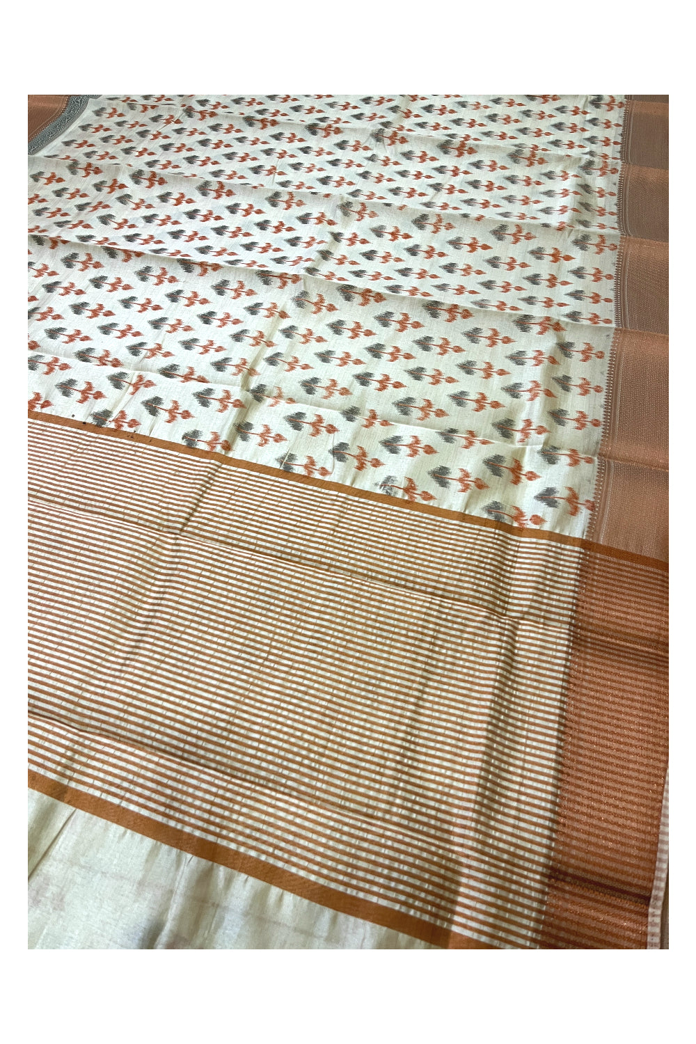 Southloom Semi Silk White Designer Printed Saree with Copper Border