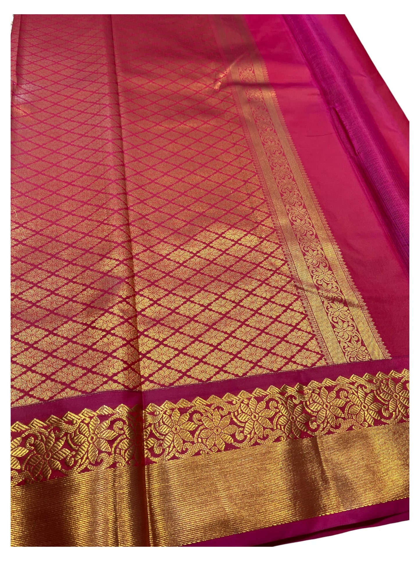 Southloom Banarasi Semi Silk Saree with Woven Work on Body (Green)