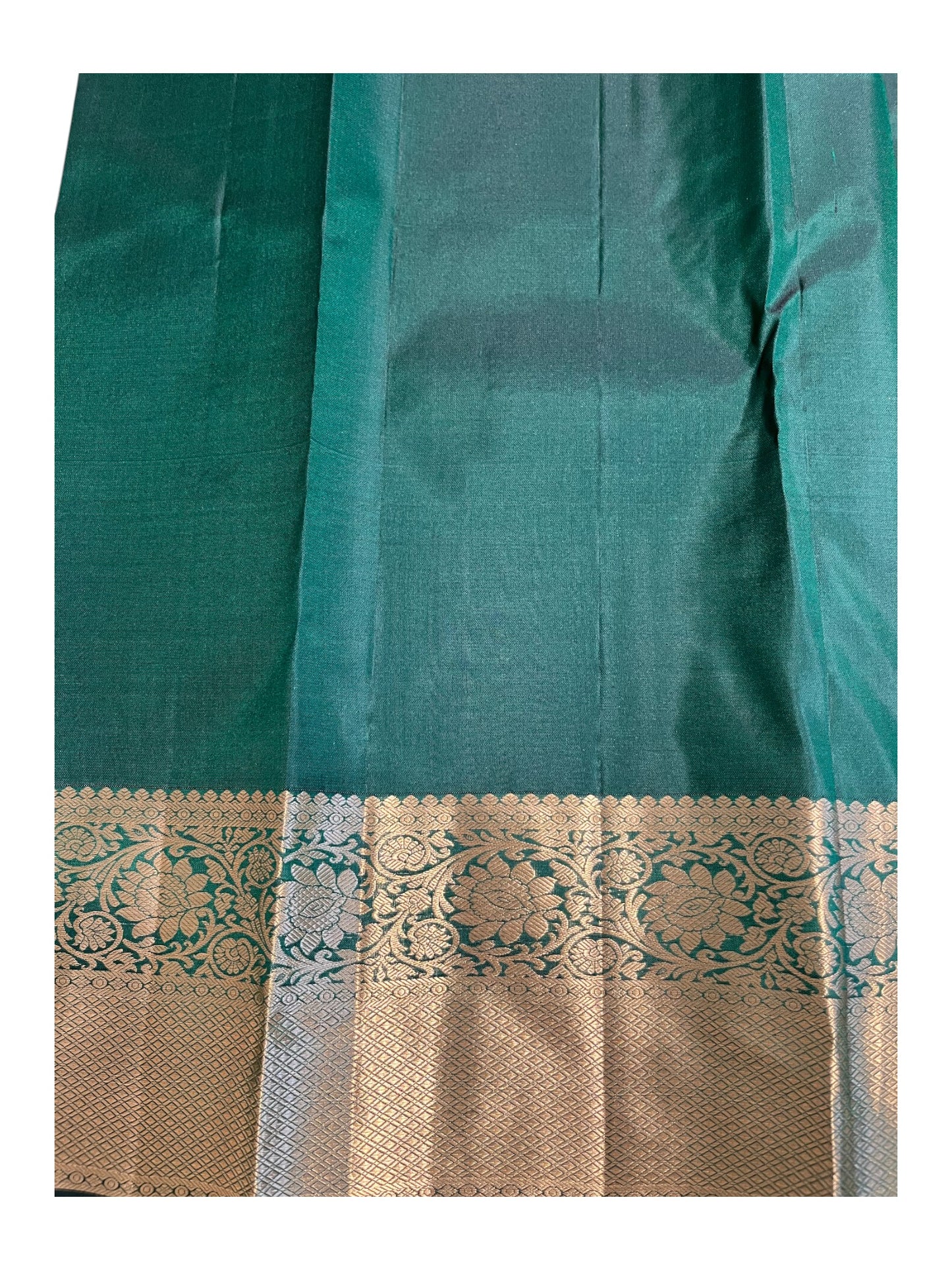 Southloom Pure Handloom Bridal Kanchipuram Silk Saree with Korvai Work (Green)