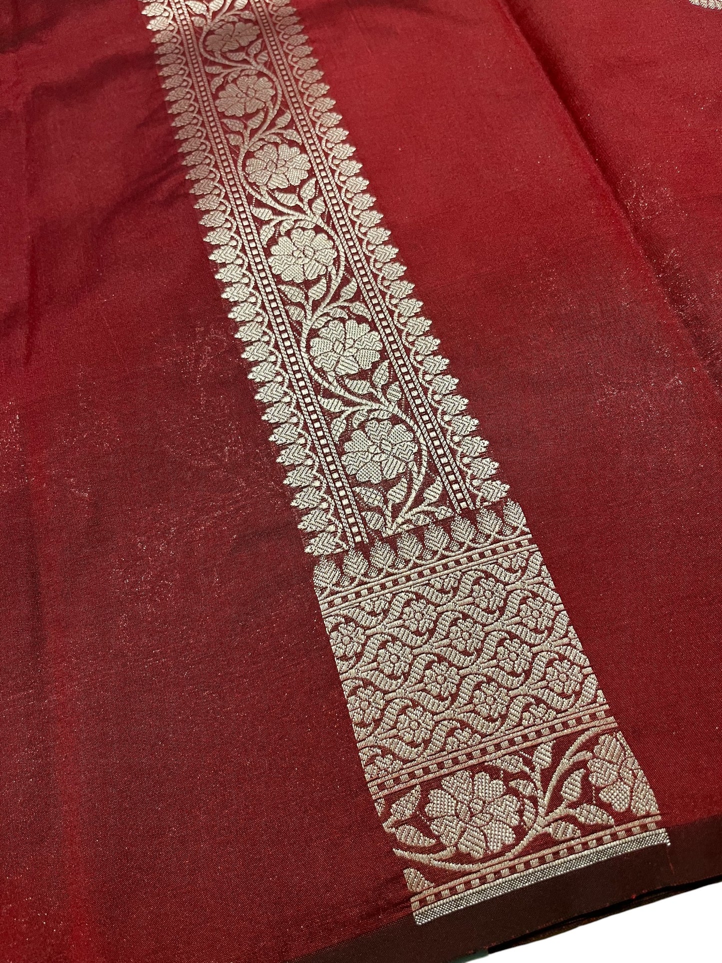 Southloom Pure Banarasi Silk Saree with Woven Work on Body and Borders