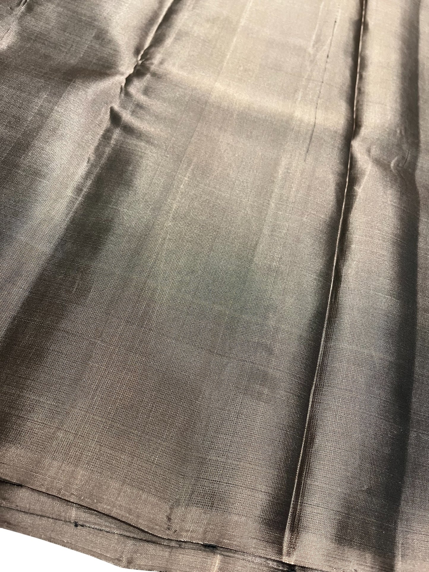 Southloom Pure Handloom Kanchipuram Silk Saree with Butta Work (Green & Golden)