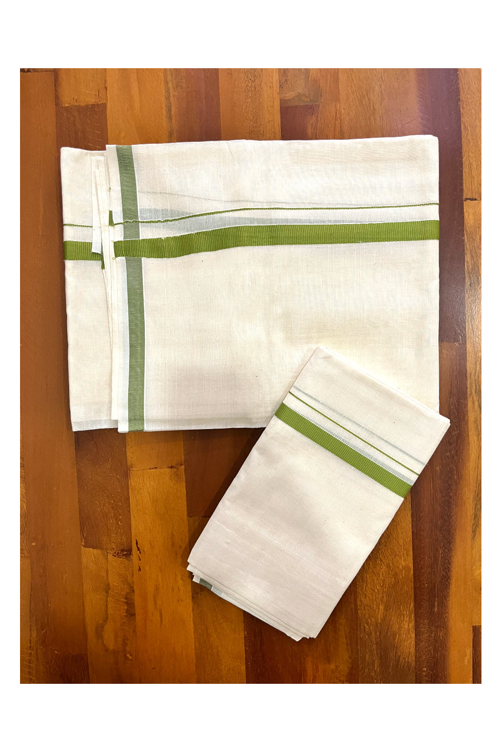 Kerala Cotton Plain Mundum Neriyathum Single (Set Mundu) with 0.5 inch Olive Green Border