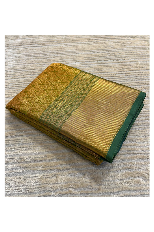 Southloom Banarasi Silk Brocade Bridal Saree WIth Woven Borders And Blouse Piece in Gold and Green