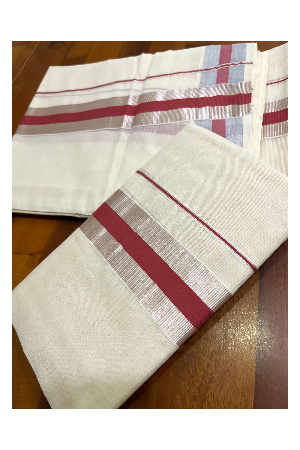 Kerala Cotton Mundum Neriyathum Single (Set Mundu) with Brick Red and Silver Kasavu Border 2.80 Mtrs