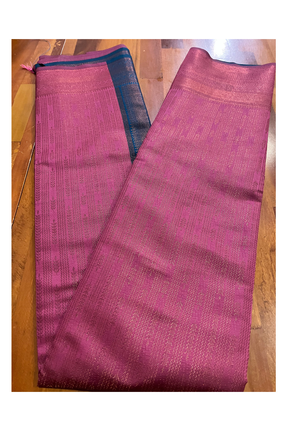 Southloom Art Silk Magenta Designer Woven Saree with Blue Pallu