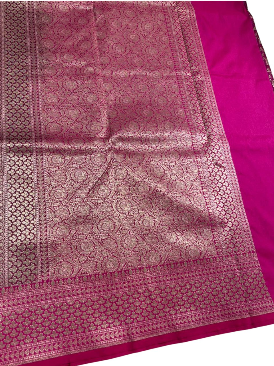 Southloom Pure Banarasi Silk Saree with Woven Work on Body and Borders ( Pastel Magenta)